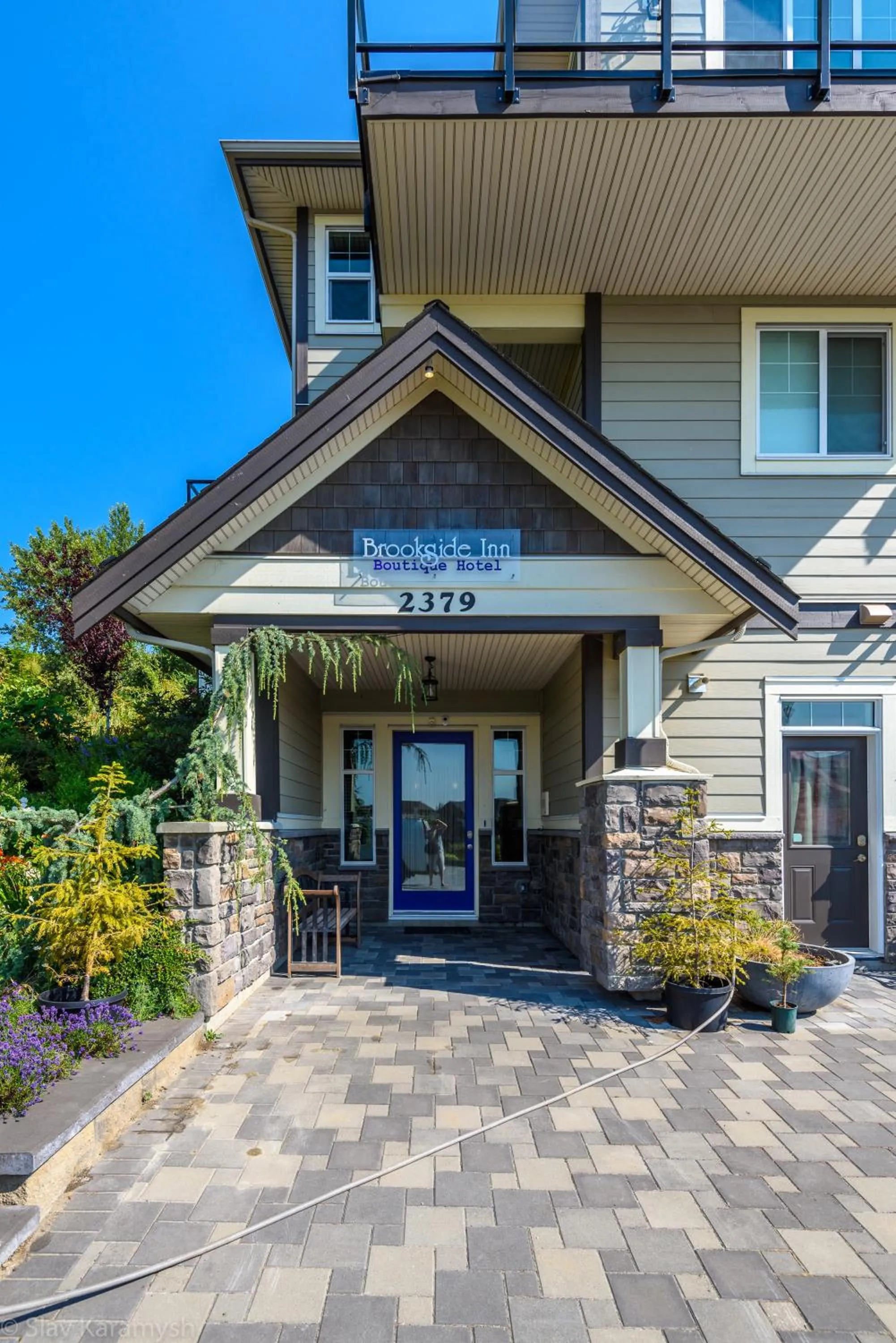 Property building in Brookside Inn Boutique Hotel