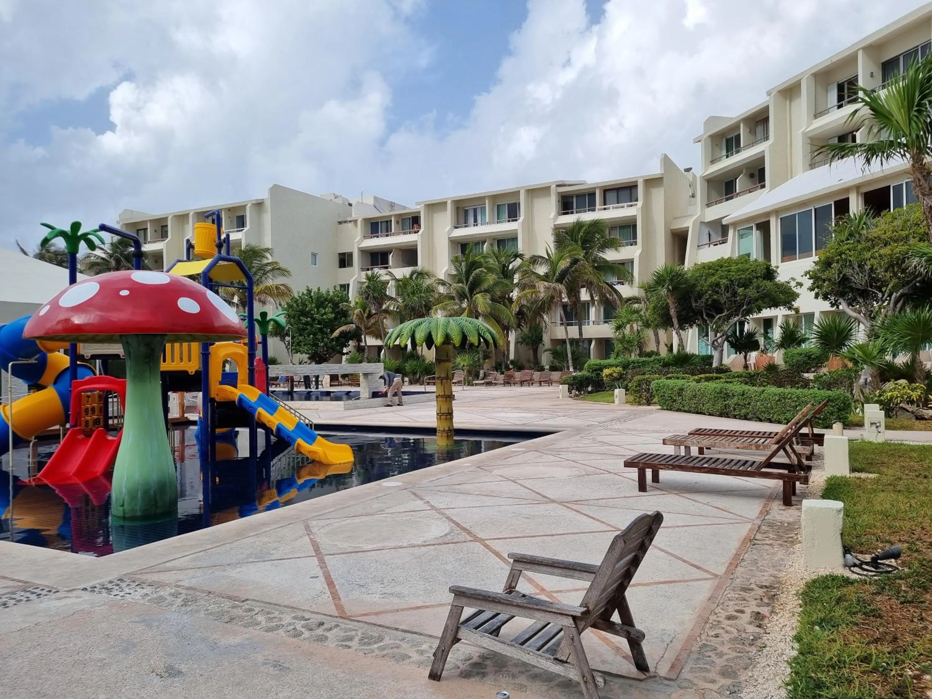 Swimming pool in Apartment Ocean Front Cancun