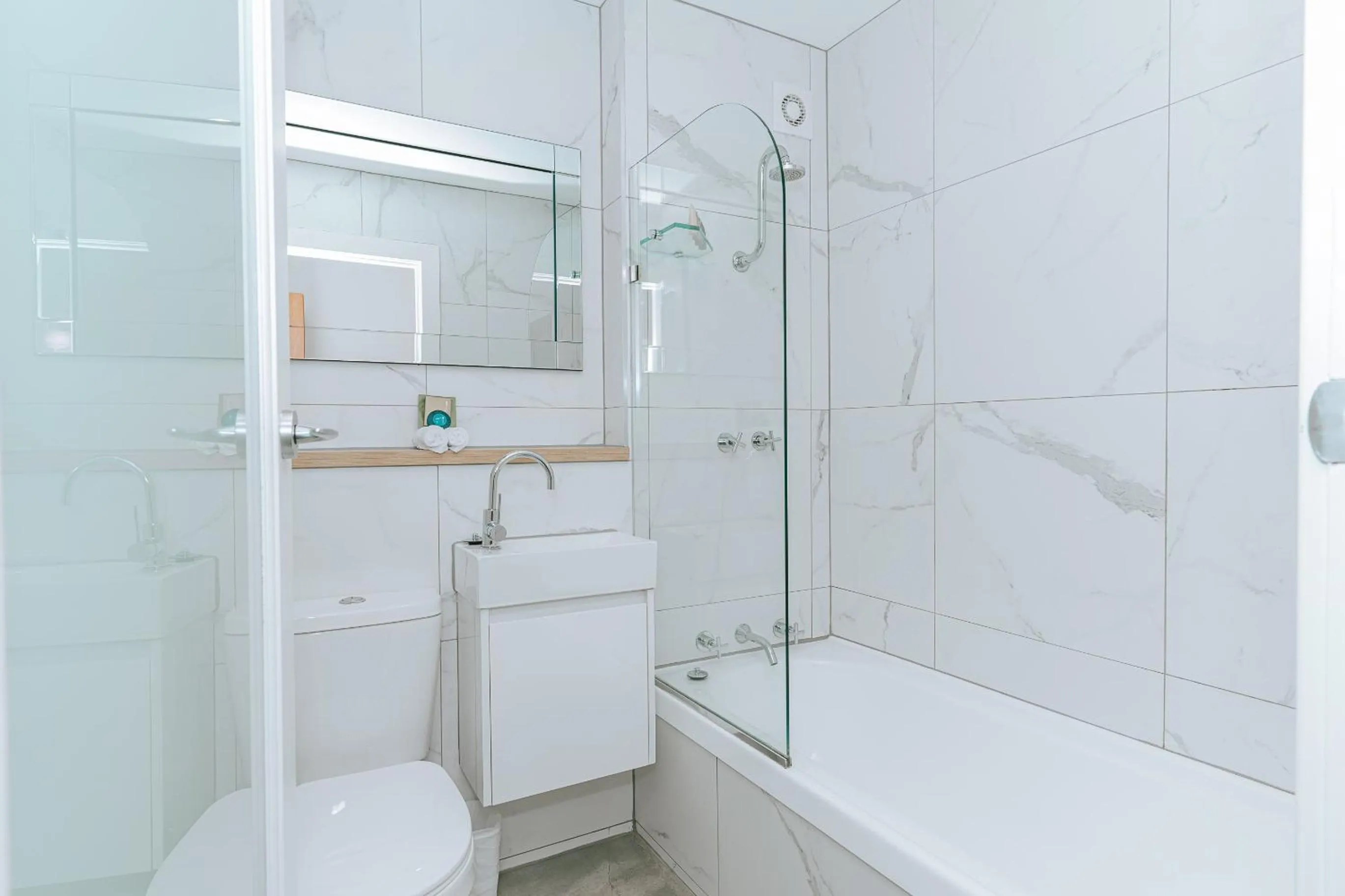 Bathroom in Mercure Launceston