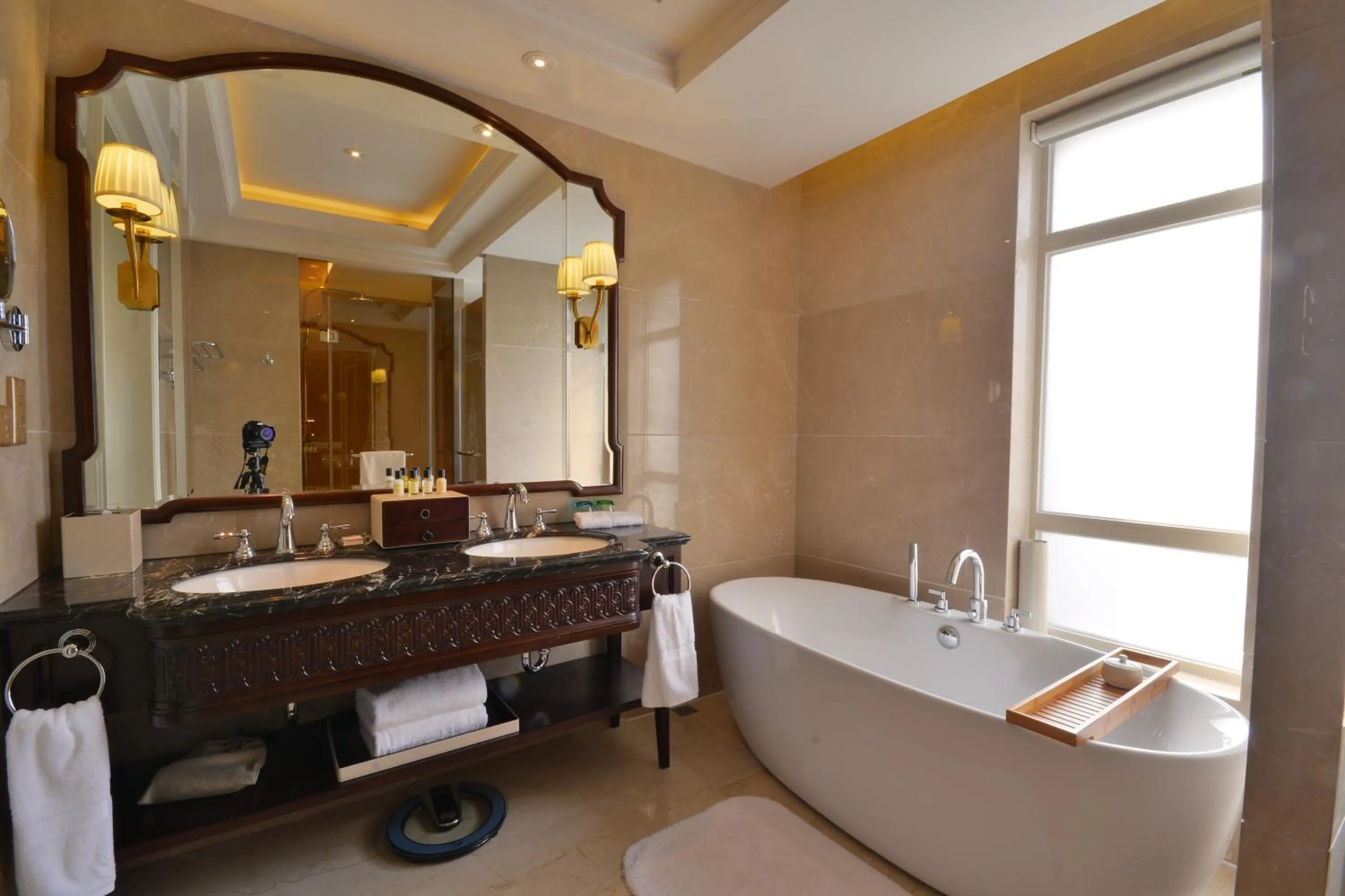 Bathroom in Urban Island Hotel Shanghai