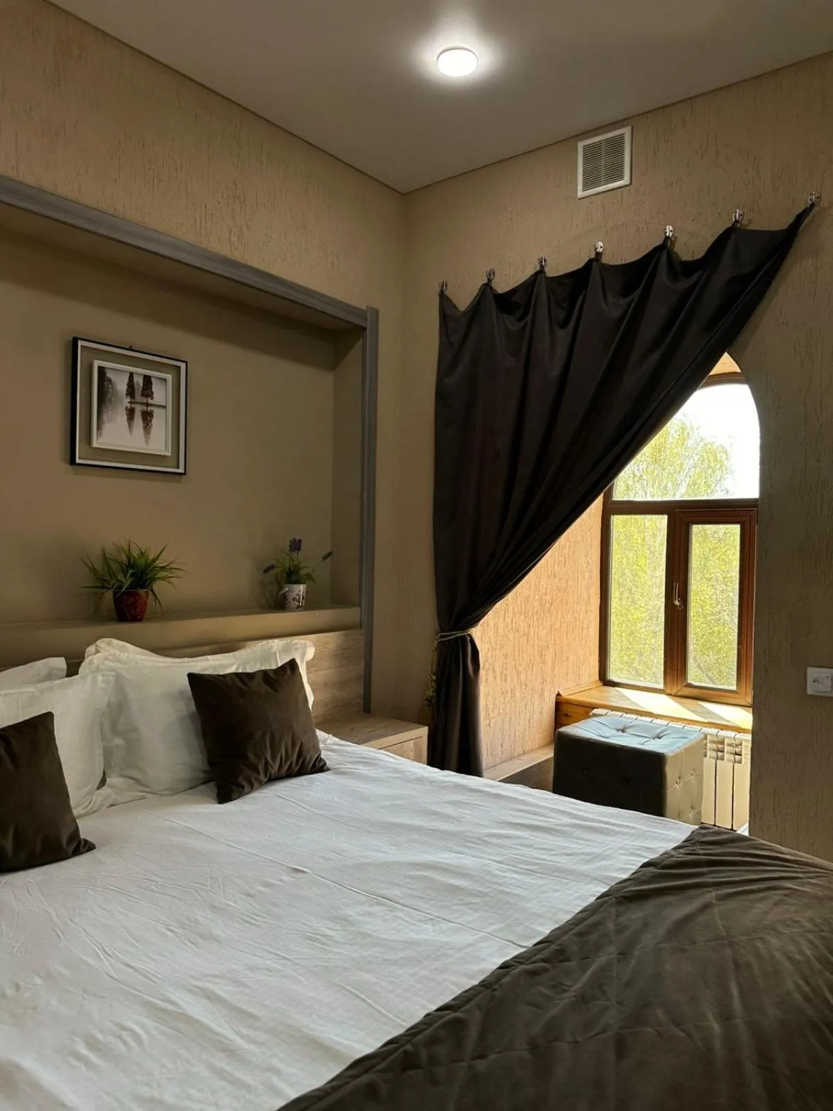 Bed in Deluxe SPA-Hotel