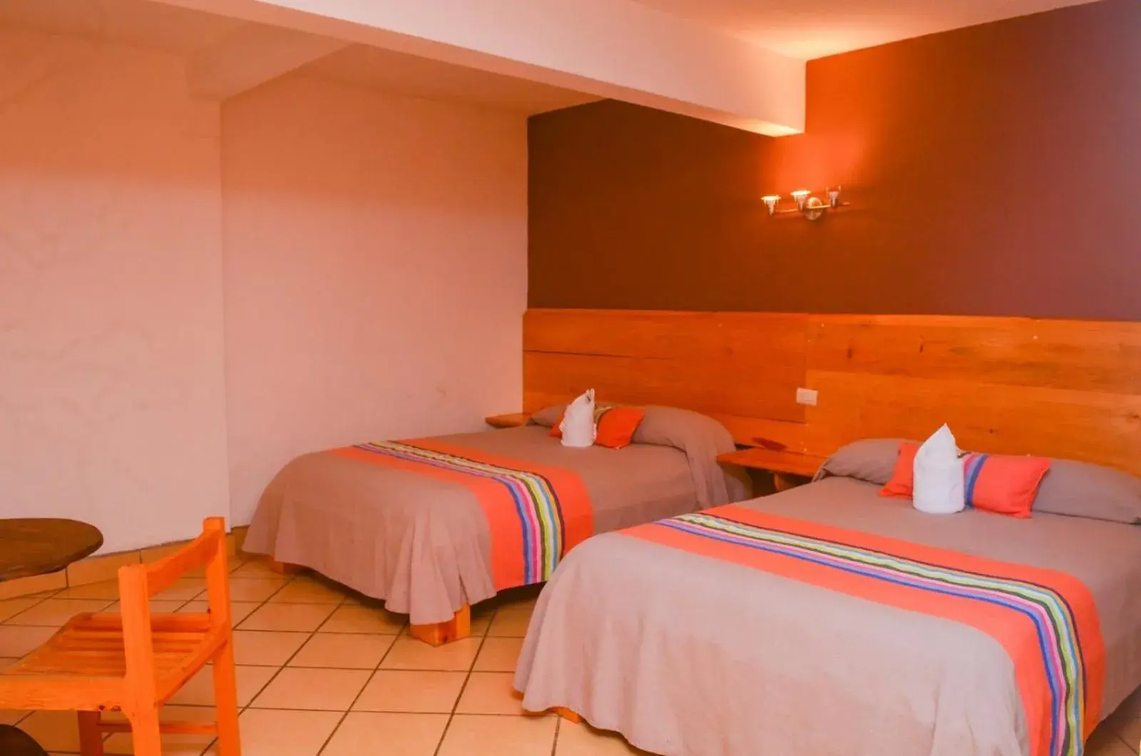 Twin Room - single occupancy in Axkan Express Twin Room - single occupancy in Axkan Express