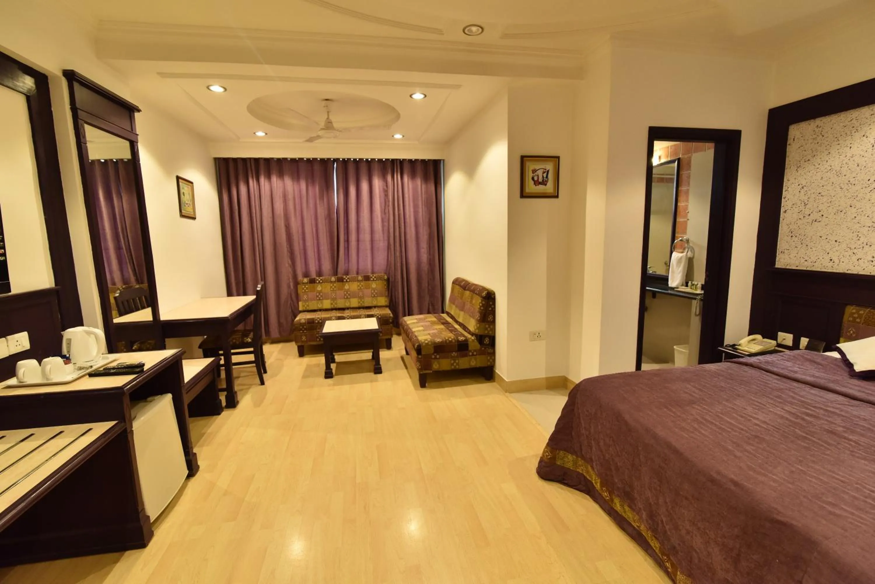 Photo of the whole room, Bed in Hotel Niky International