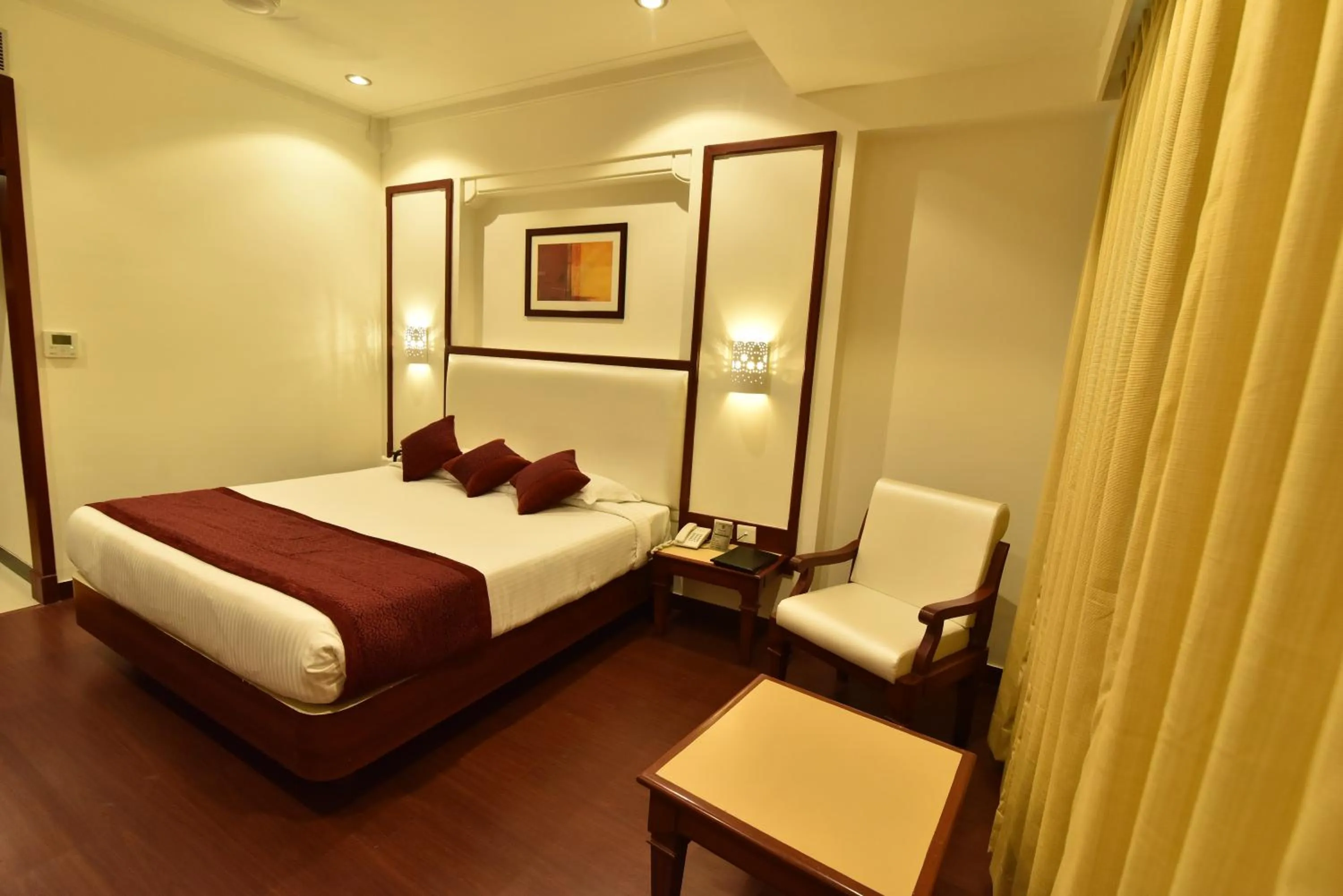 Photo of the whole room, Bed in Hotel Niky International