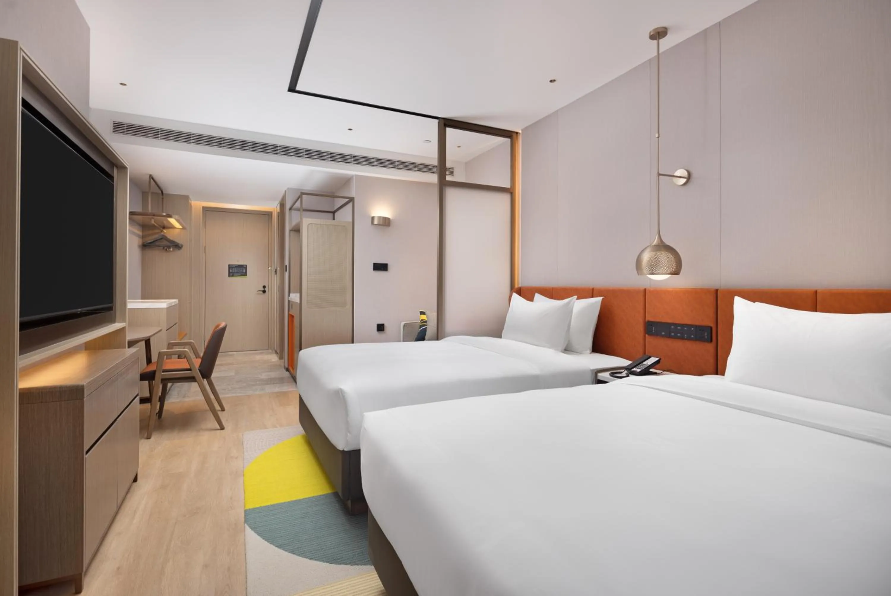 Photo of the whole room, Bed in Home2 Suite by Hilton East Handan Station