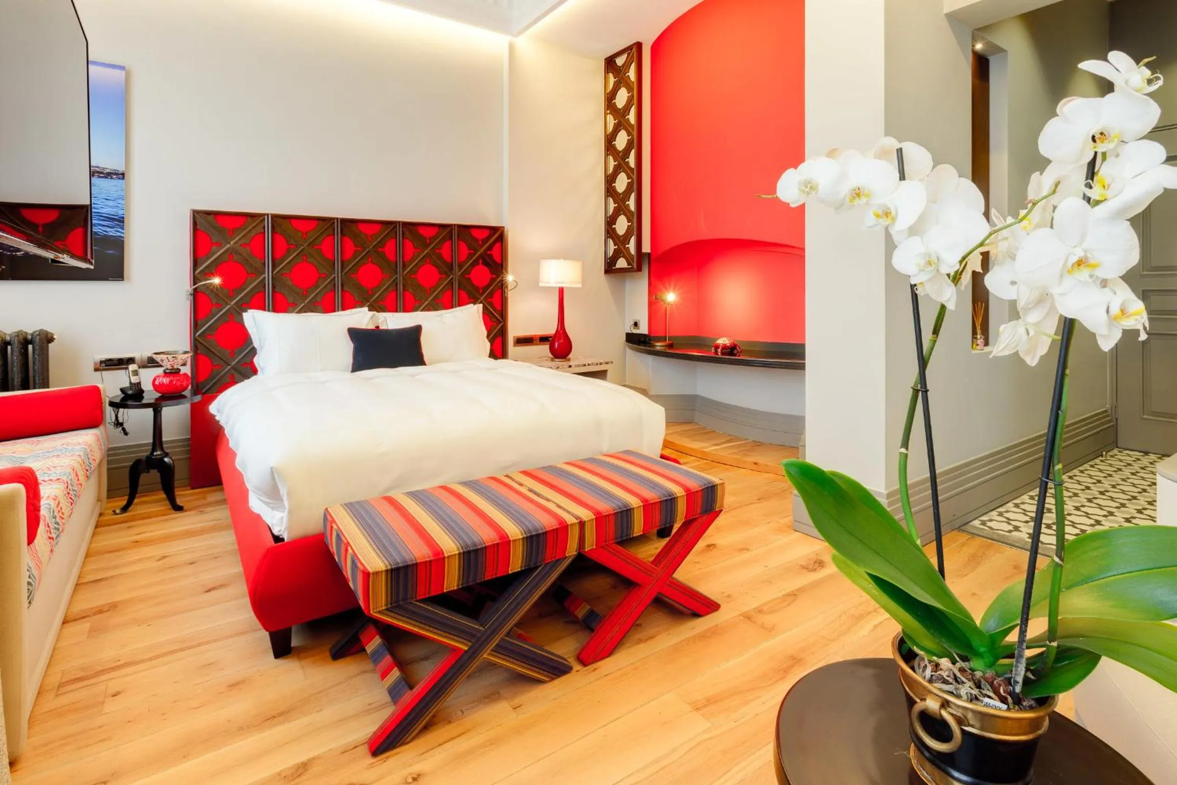 Bedroom, Bed in Ravouna 1906 Bosphorus Istanbul