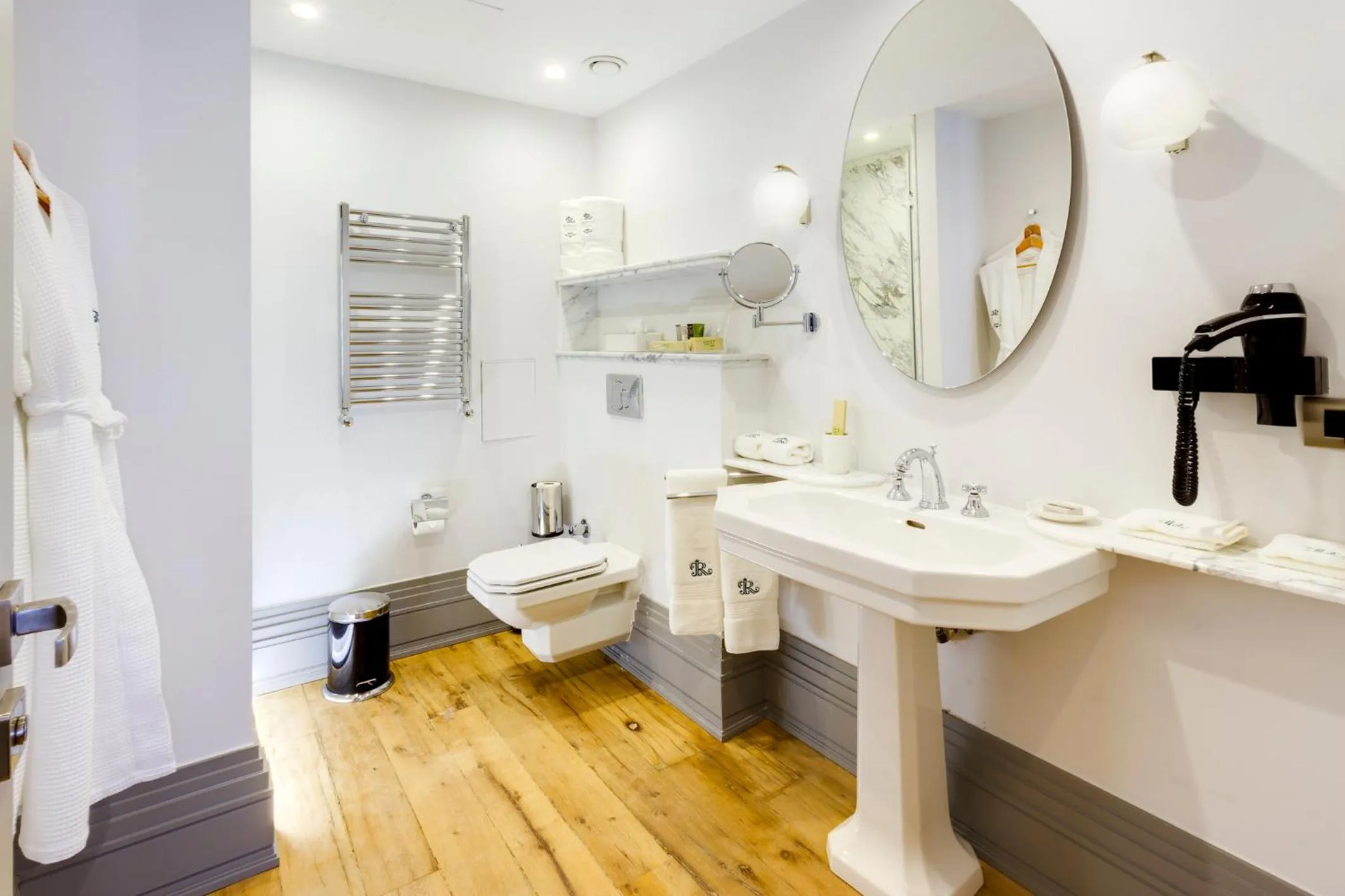 Bathroom in Ravouna 1906 Bosphorus Istanbul