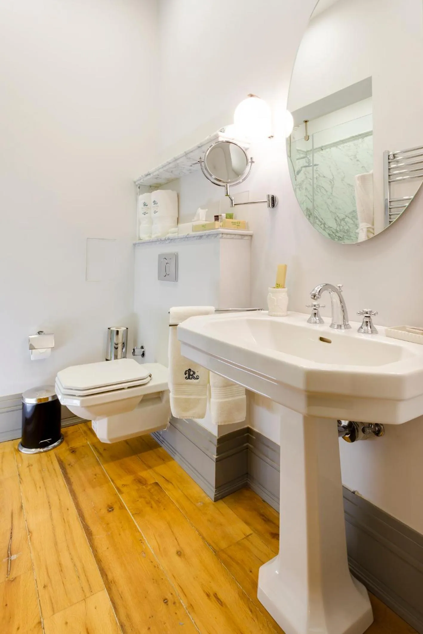 Bathroom in Ravouna 1906 Bosphorus Istanbul