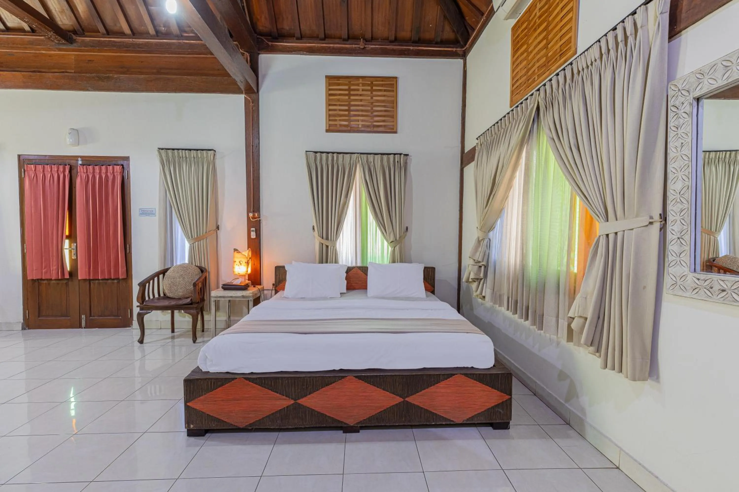 Bed in Pondok Gajah Hotel