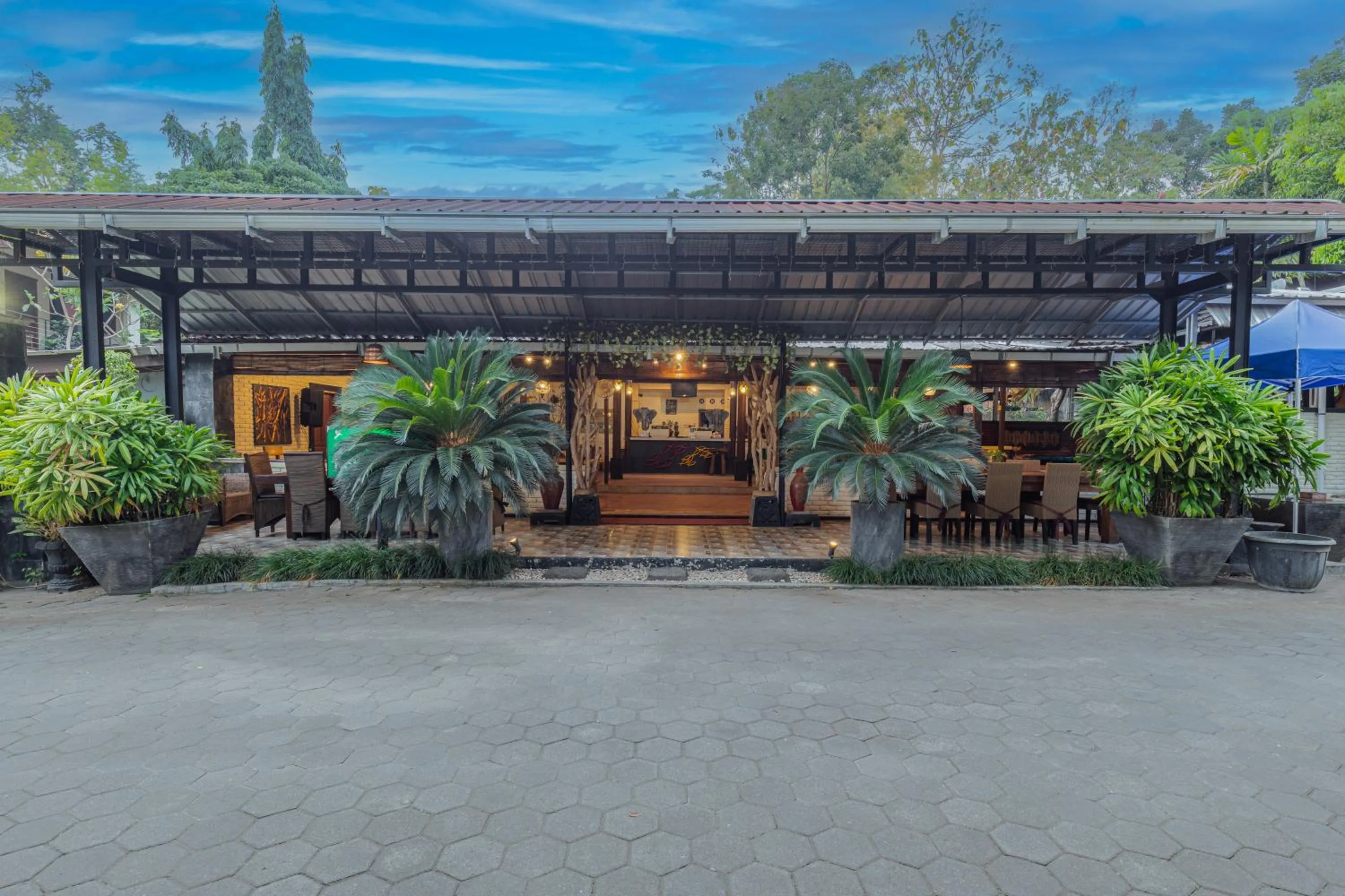 Property building in Pondok Gajah Hotel