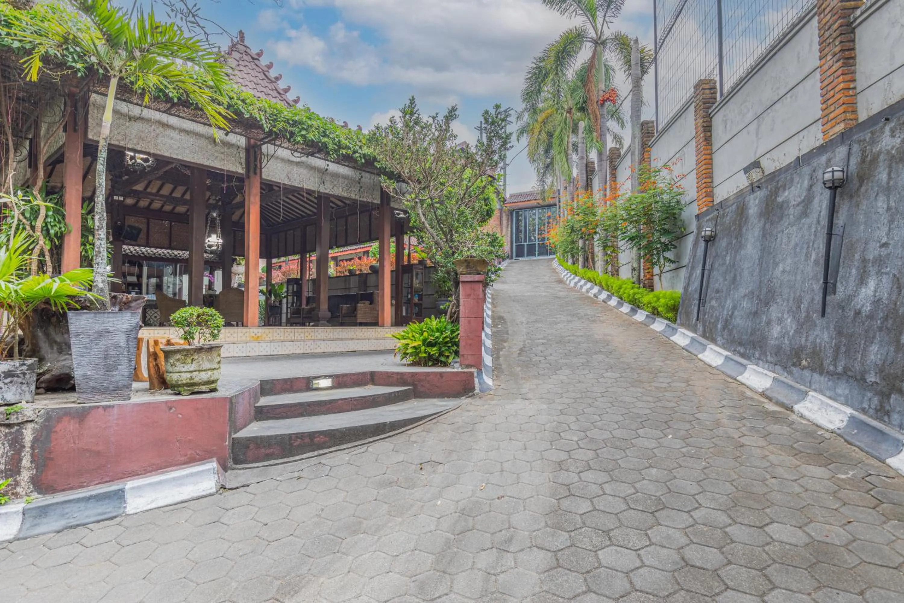 Property building in Pondok Gajah Hotel