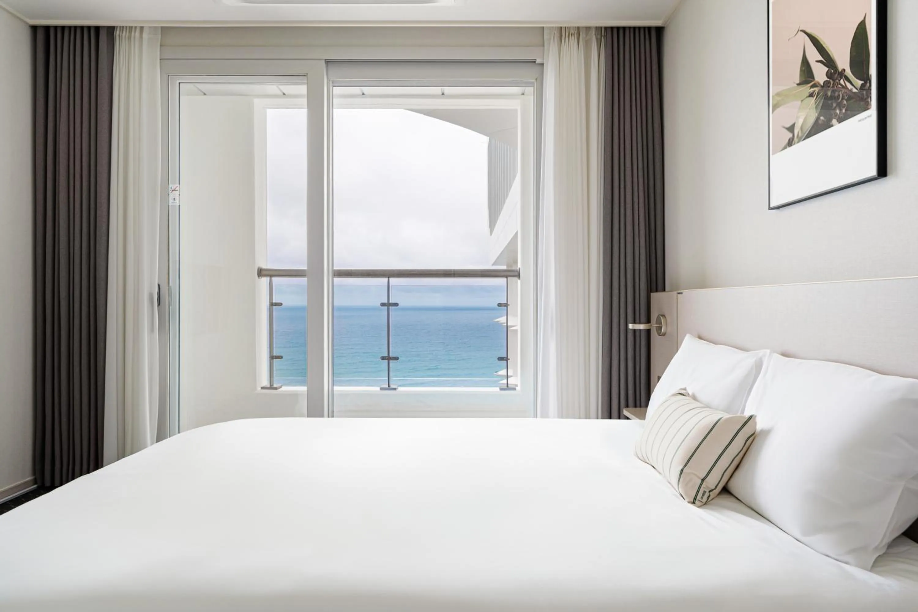 Bed in Urbanstay Naksan Beach