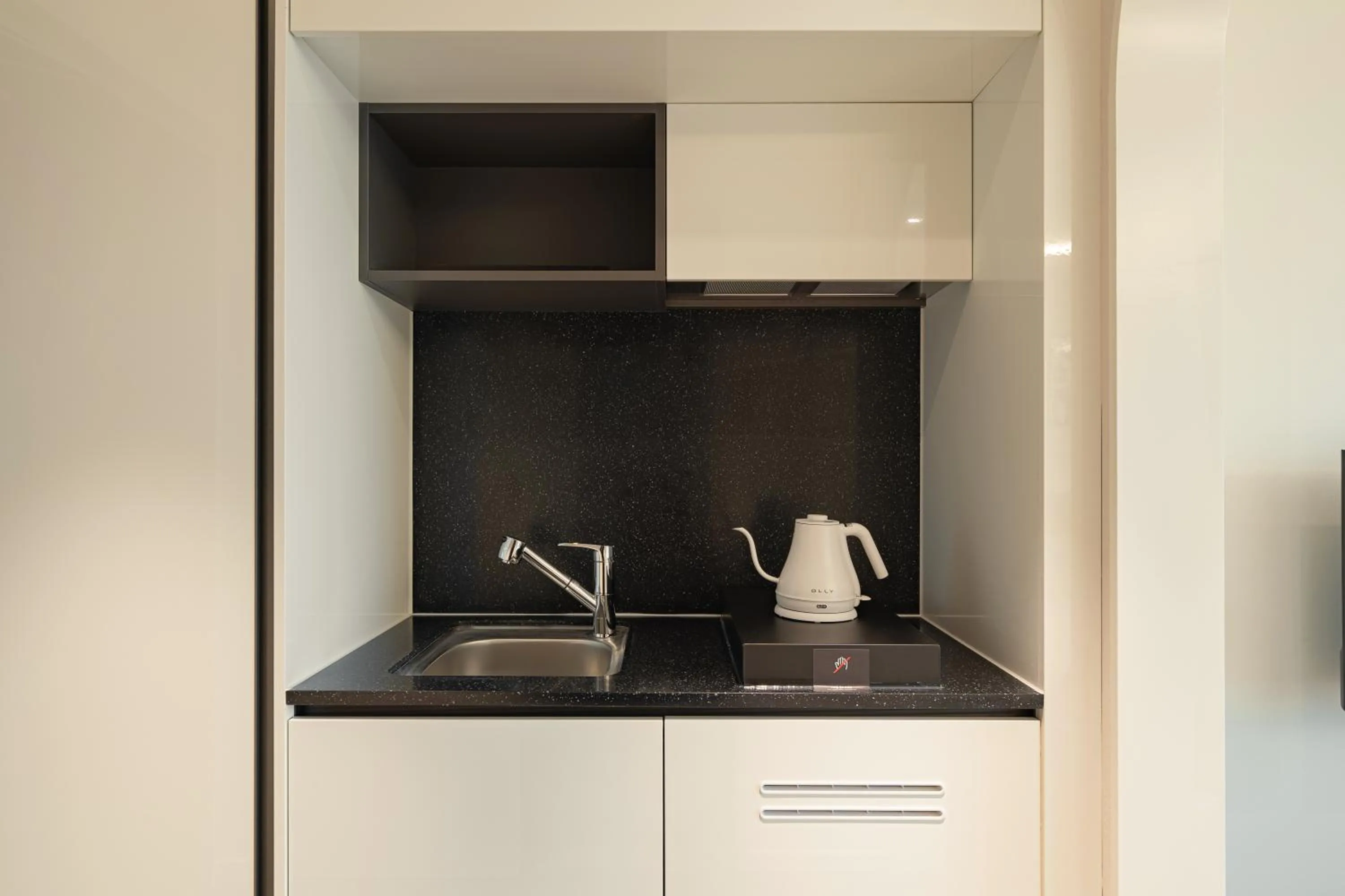 Coffee/tea facilities in Urbanstay Naksan Beach