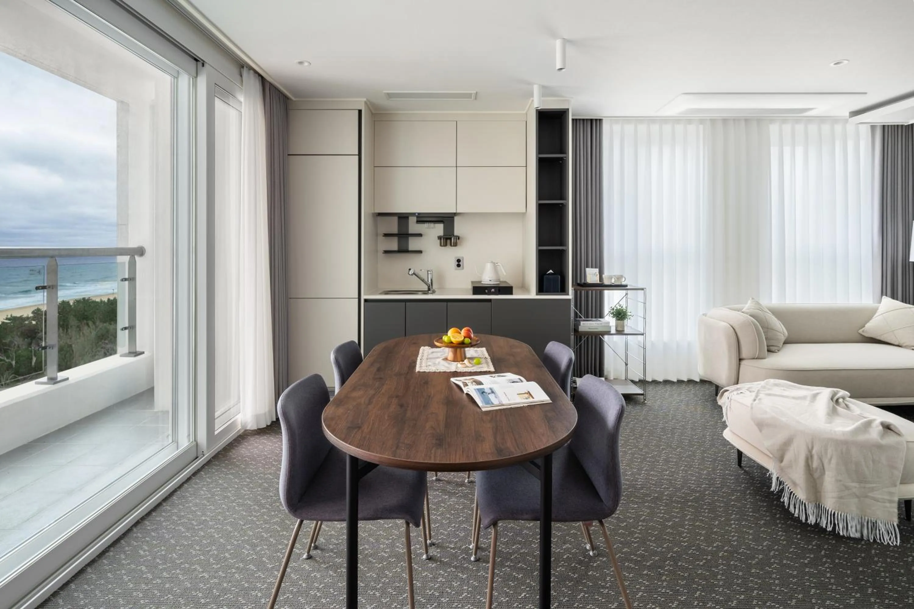 Dining area in Urbanstay Naksan Beach