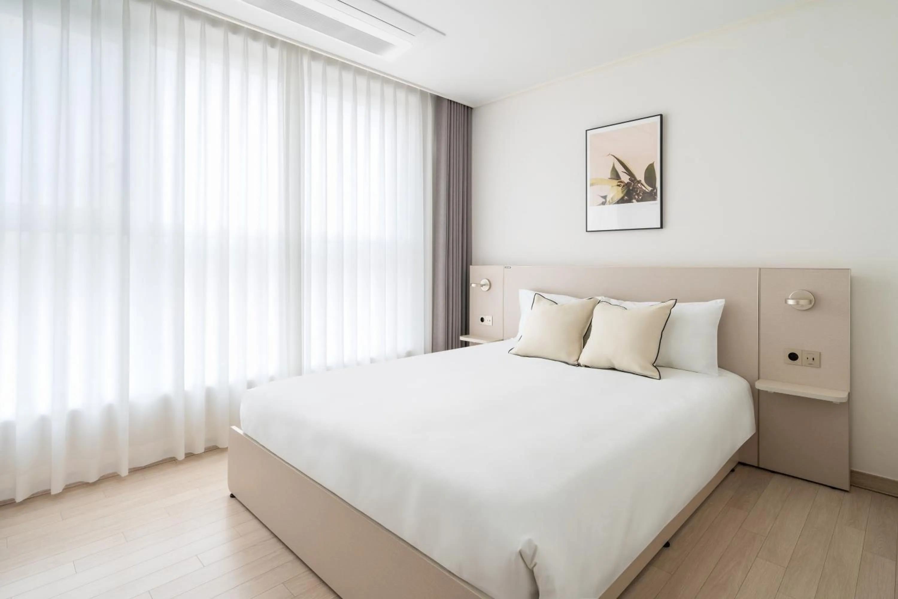 Bed in Urbanstay Naksan Beach