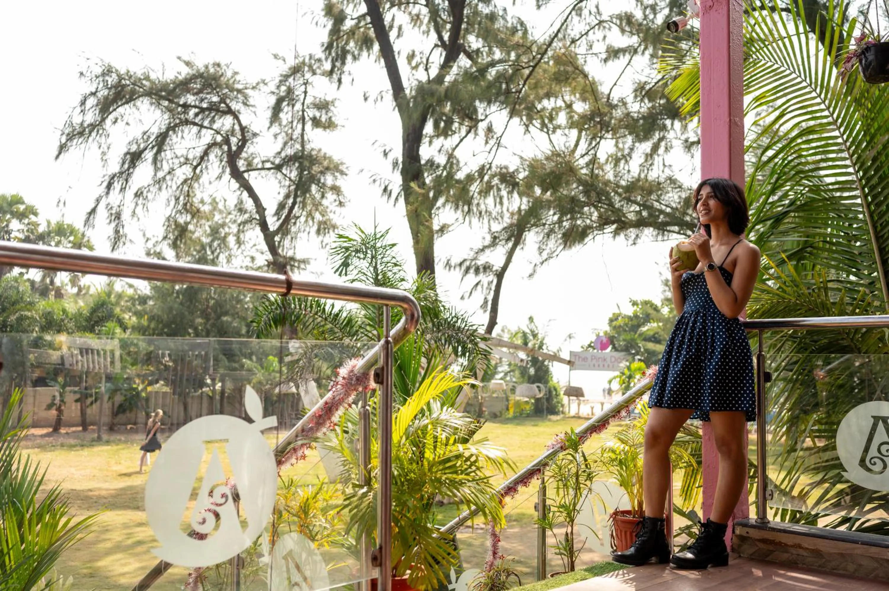 Foxoso La Beach Resort & Spa