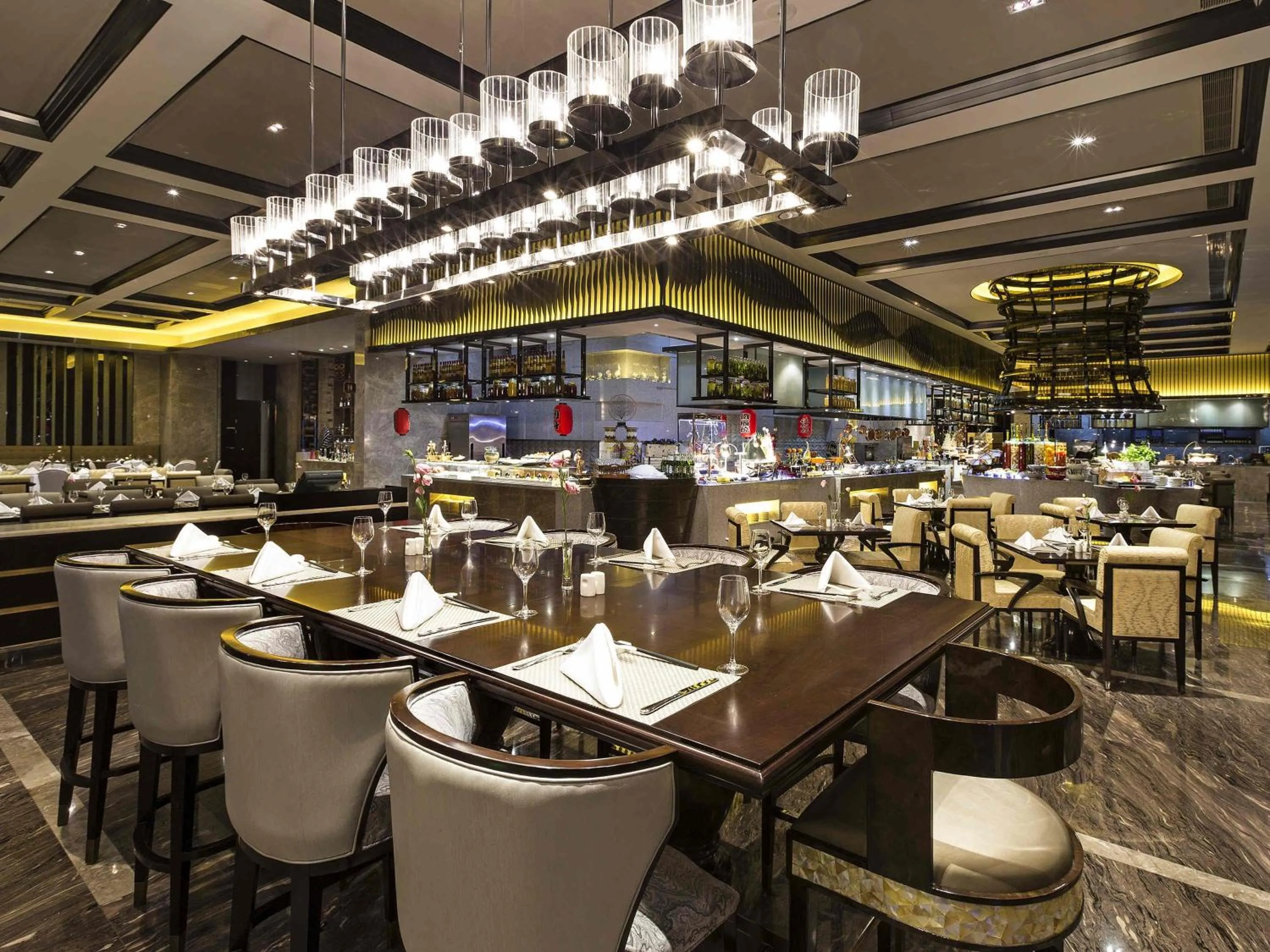 Restaurant/places to eat in Pullman Yantai Center