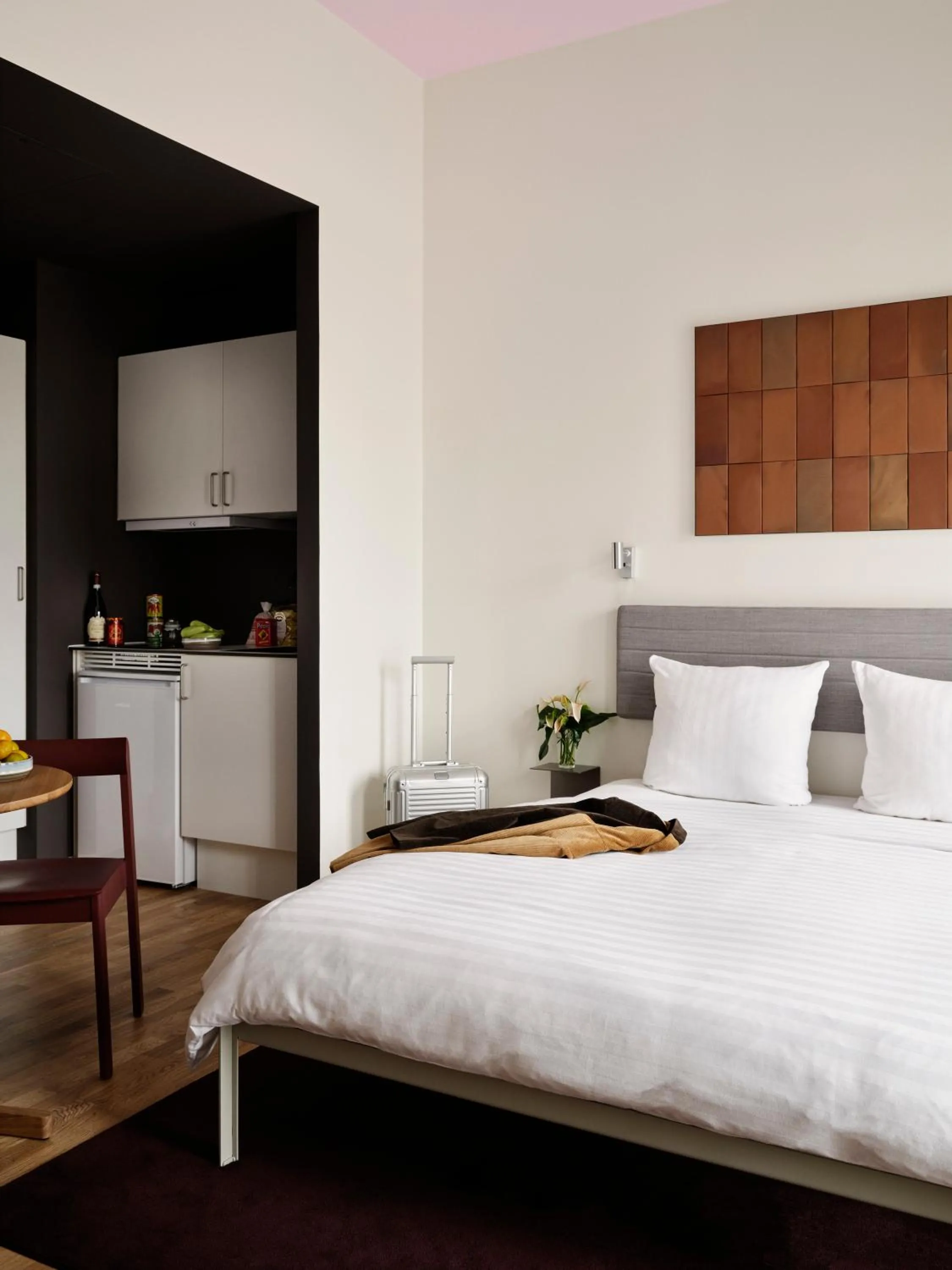 Bed in Mekano Apartment Hotel