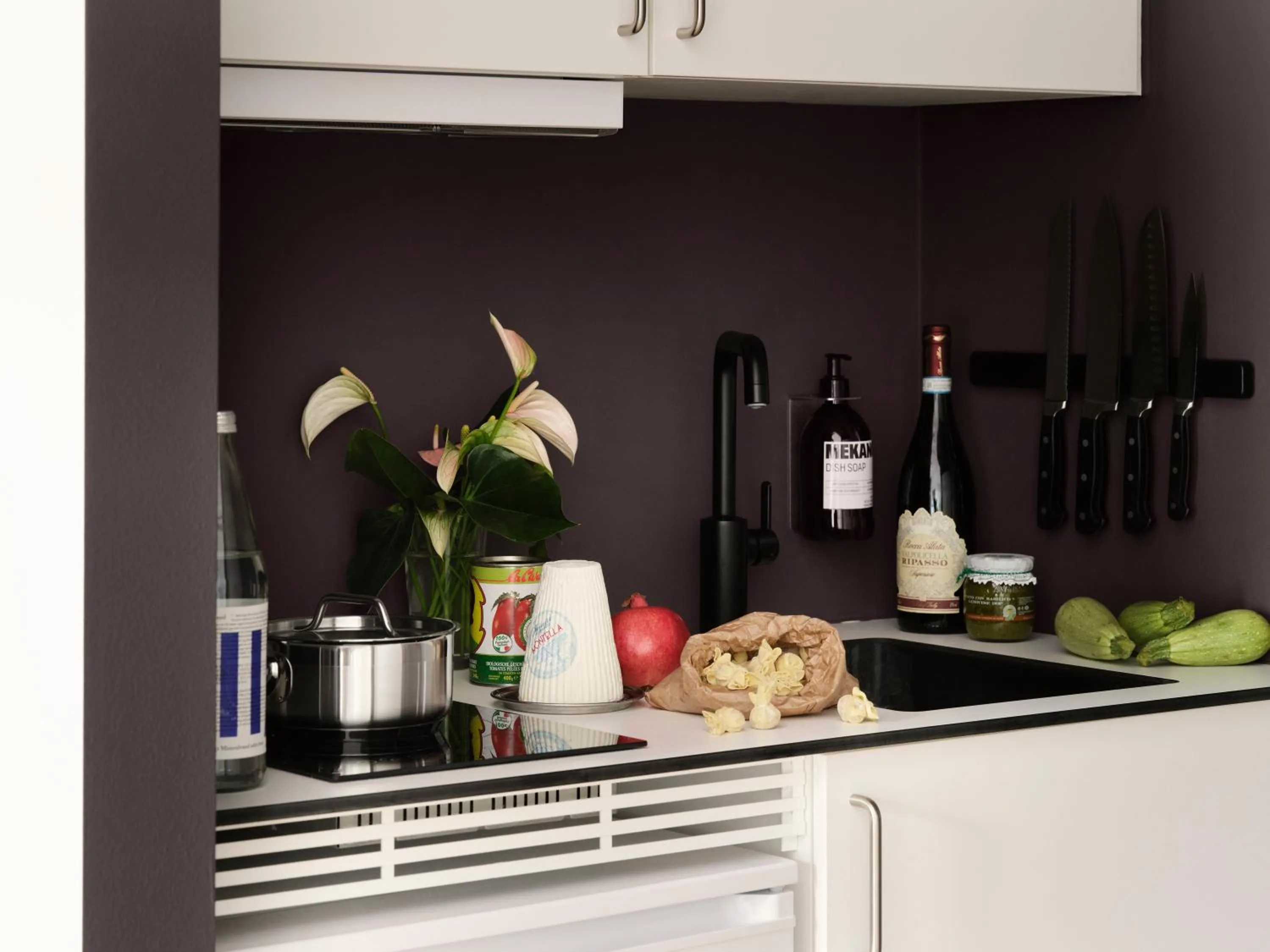 Mekano Apartment Hotel