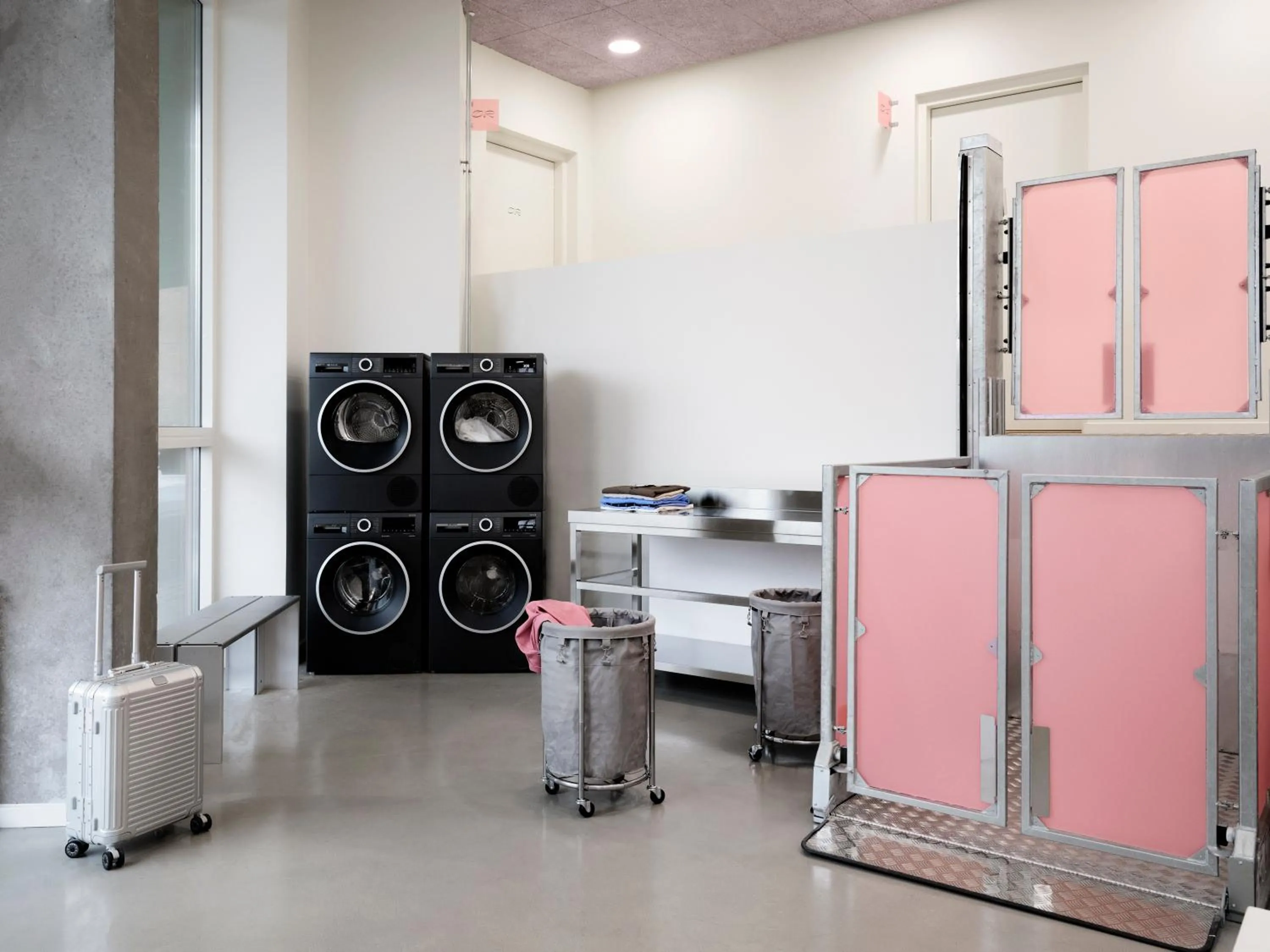 laundry in Mekano Apartment Hotel