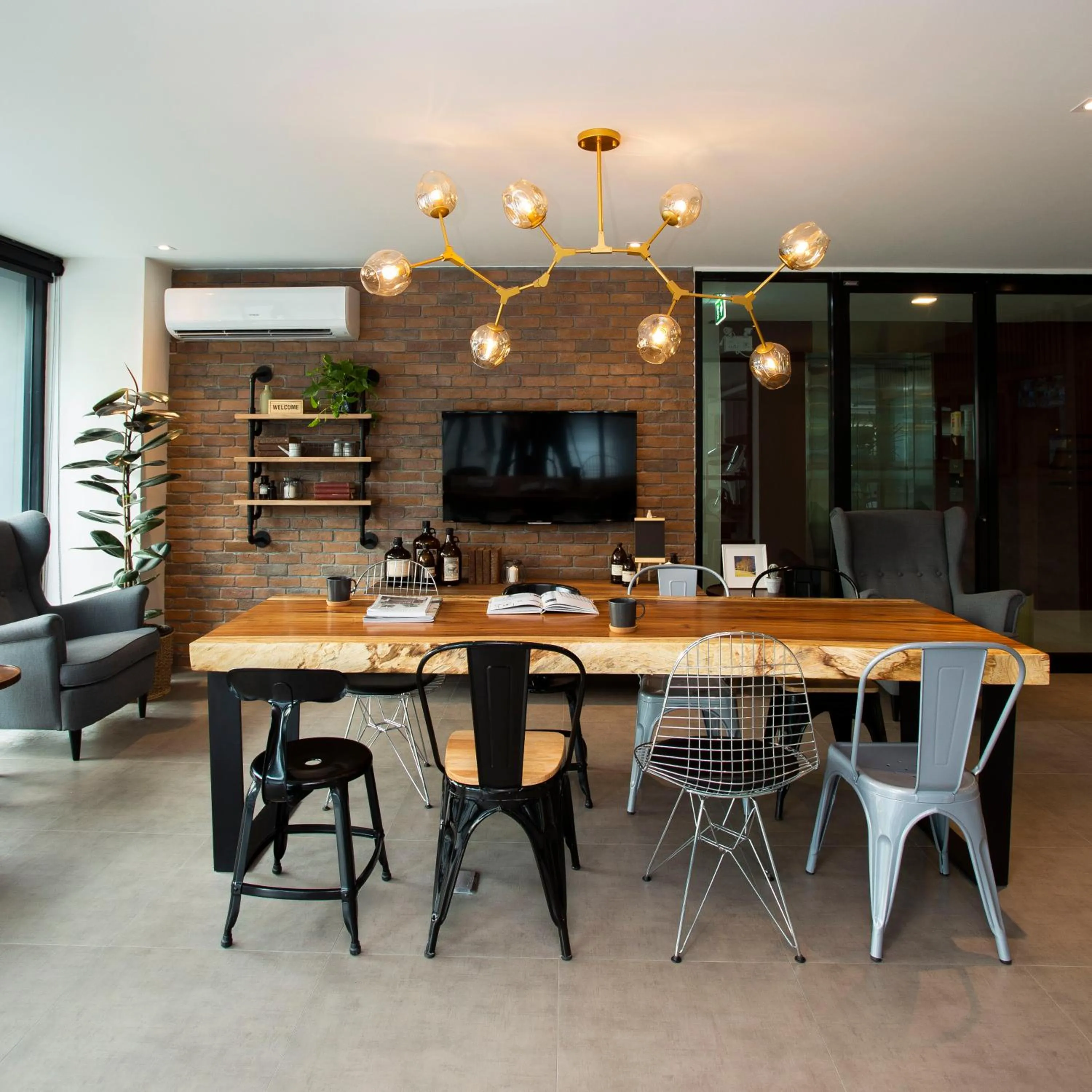 Lobby or reception in Parrish Serviced Apartment