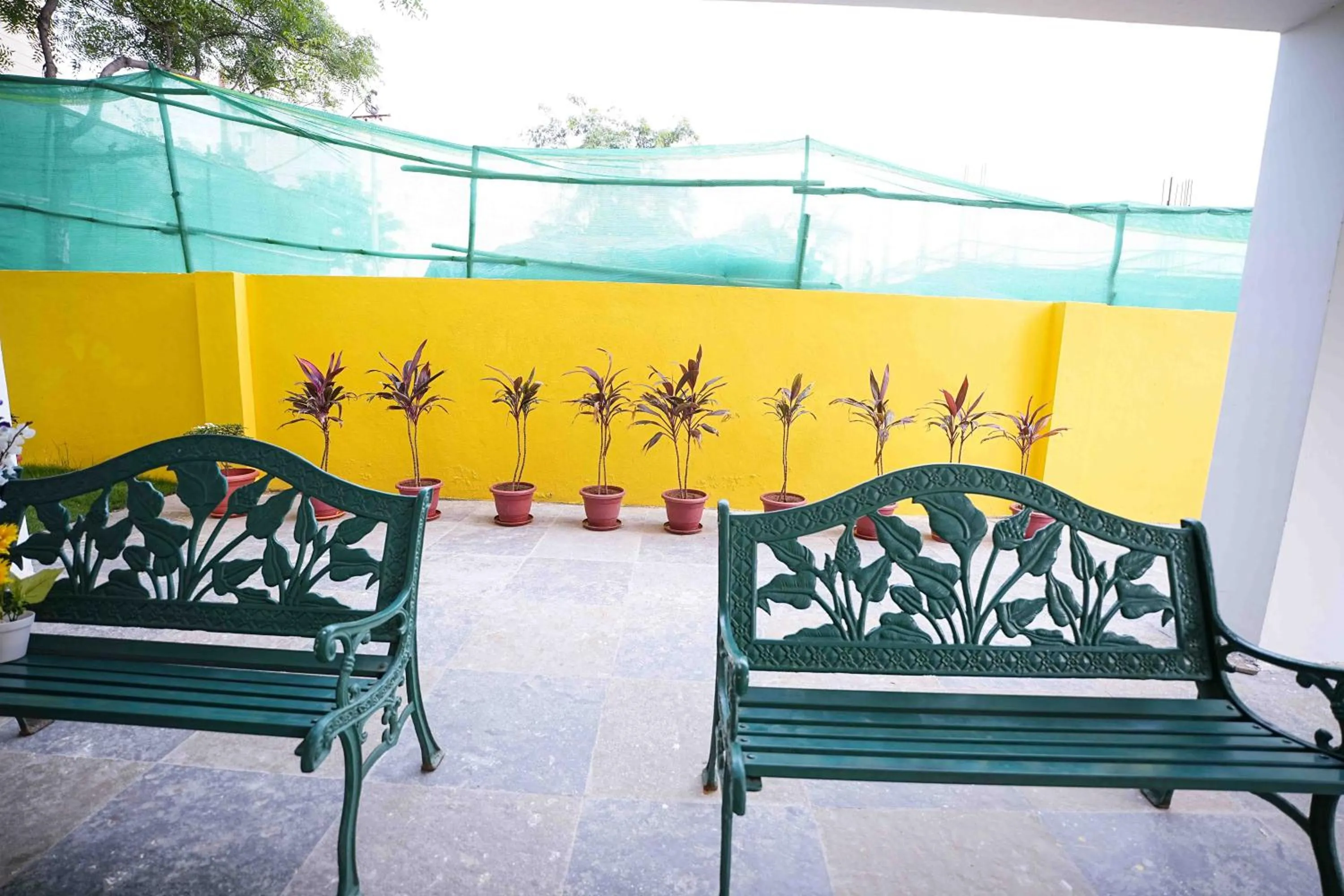 Yellow Bells Studios And Suites