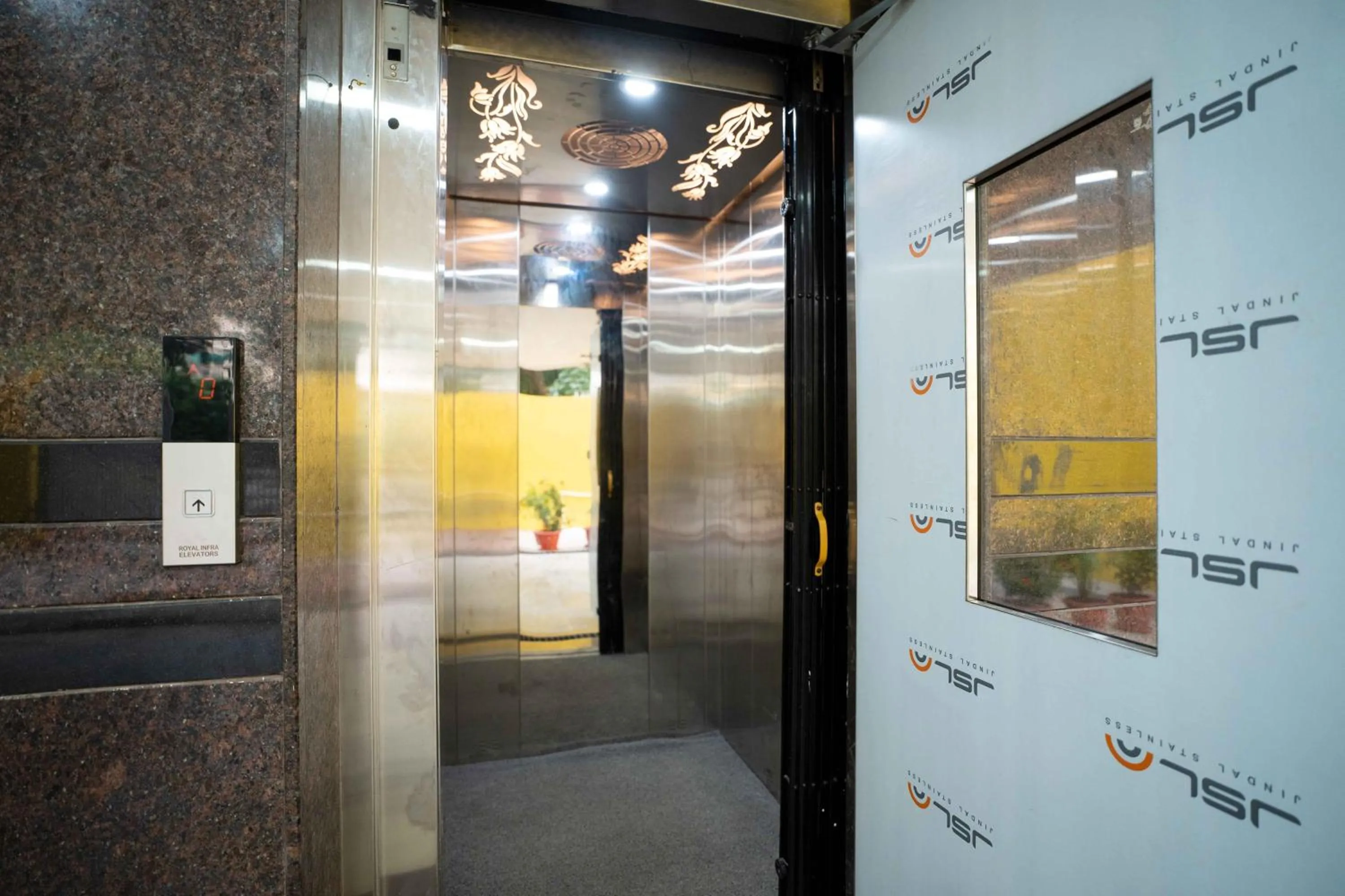 Yellow Bells Studios And Suites