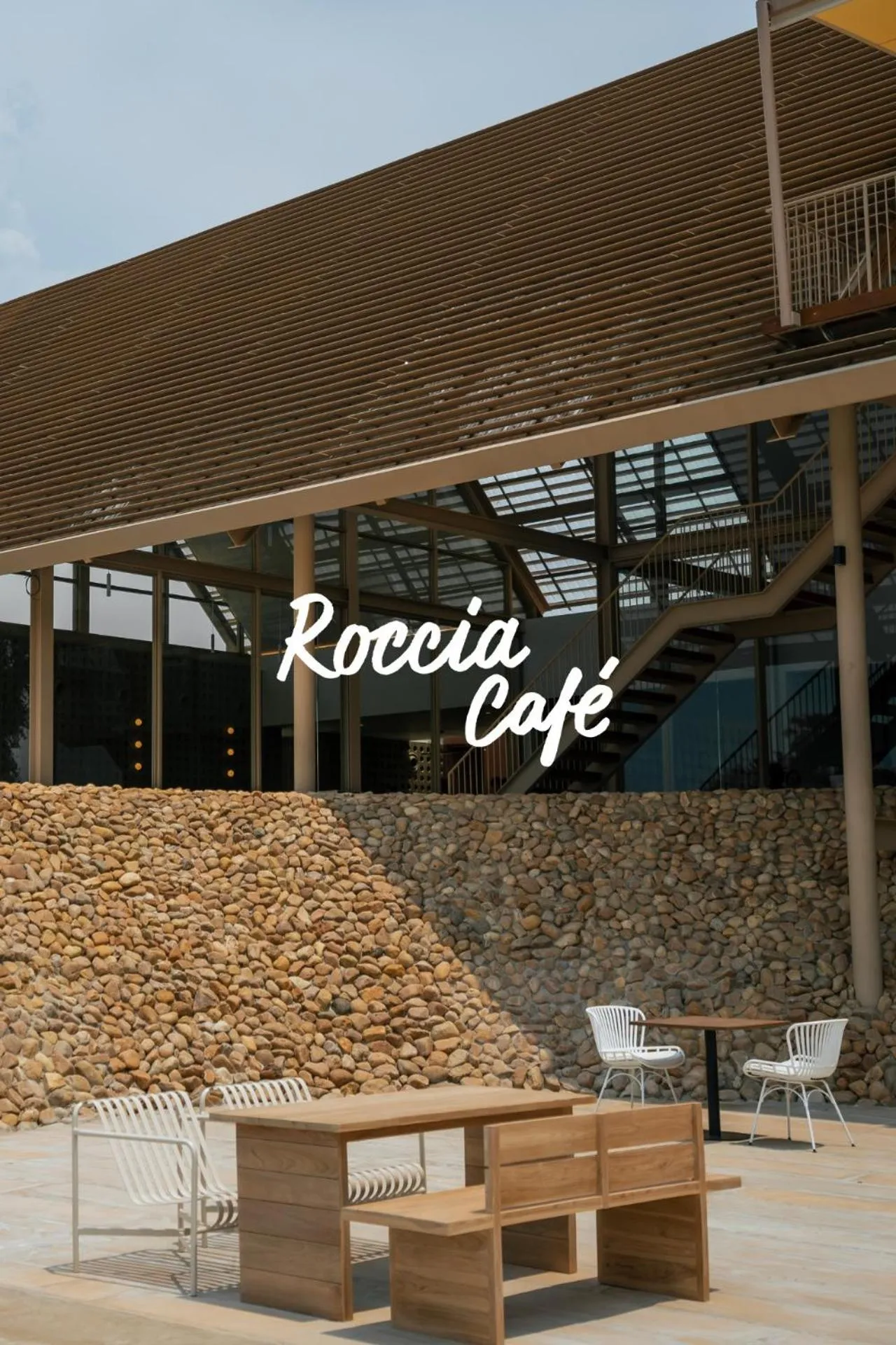 Coffee/tea facilities in Prelude Hotel