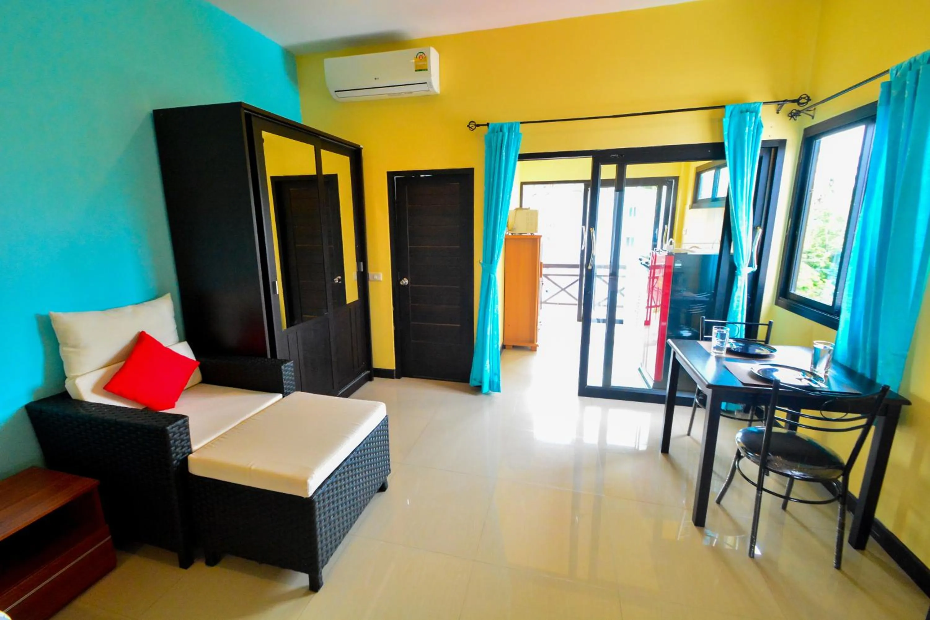 Photo of the whole room in Gecko Hotel