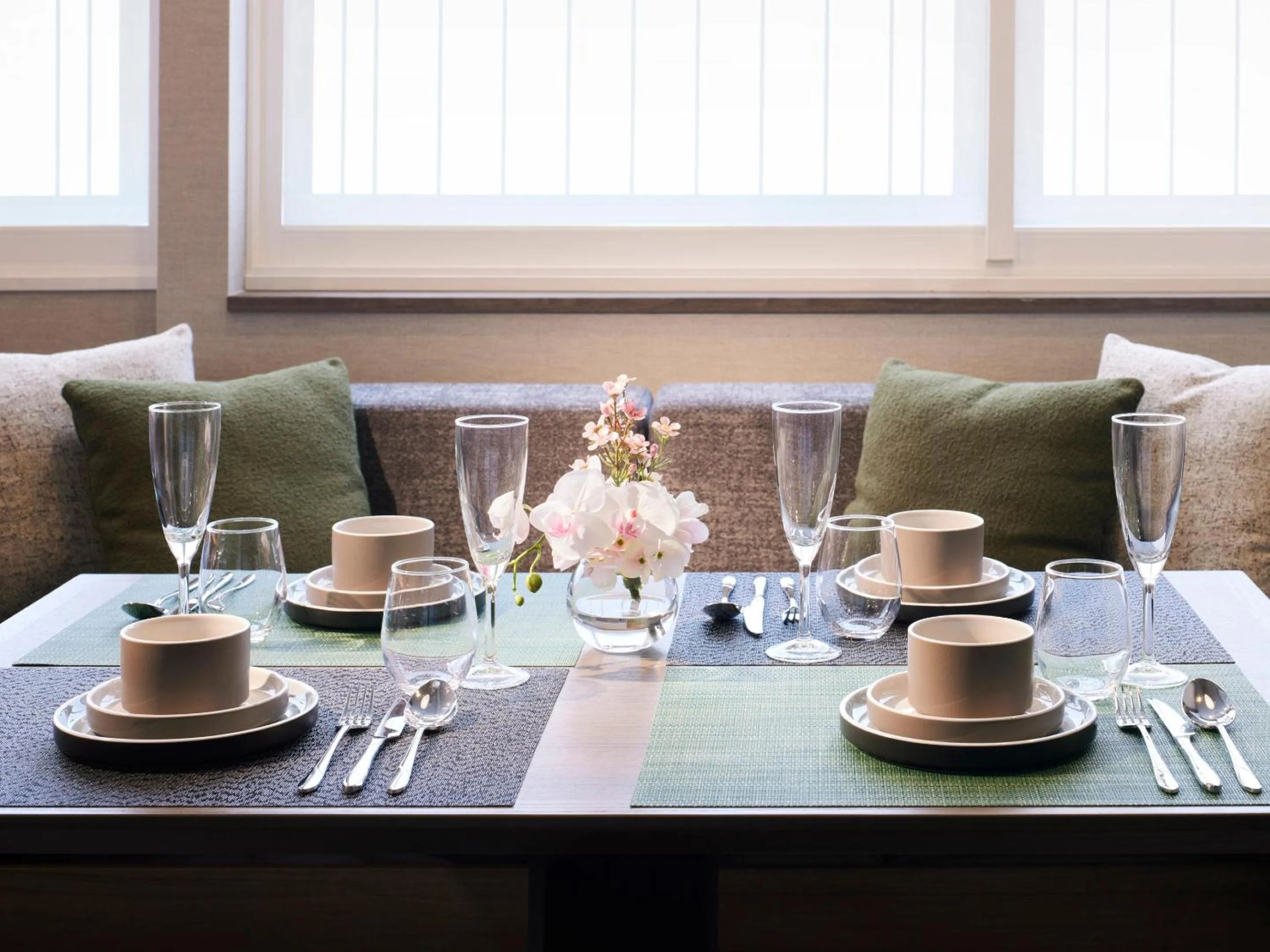 Other in Minn Shijo Omiya