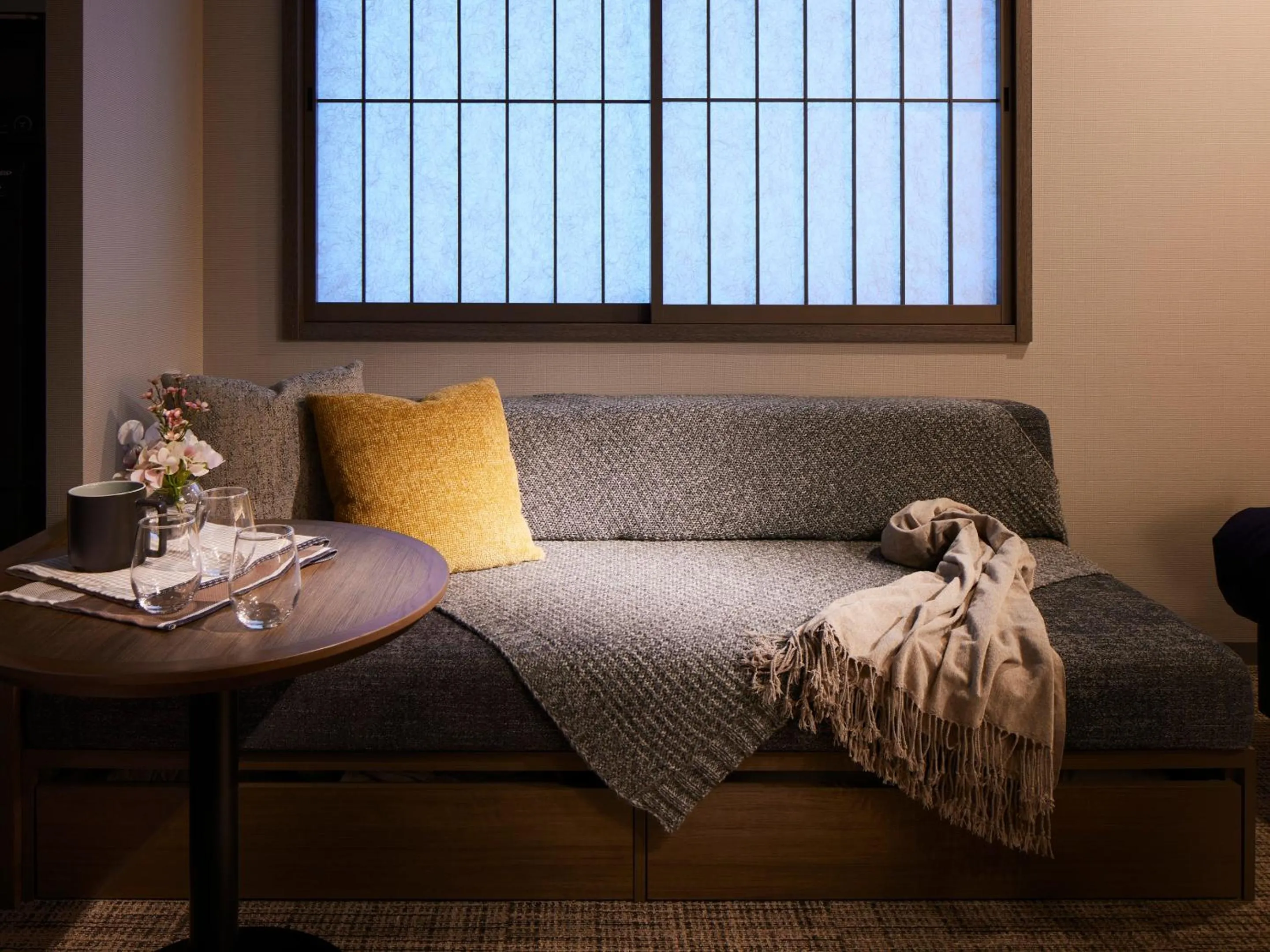 Other in Minn Shijo Omiya