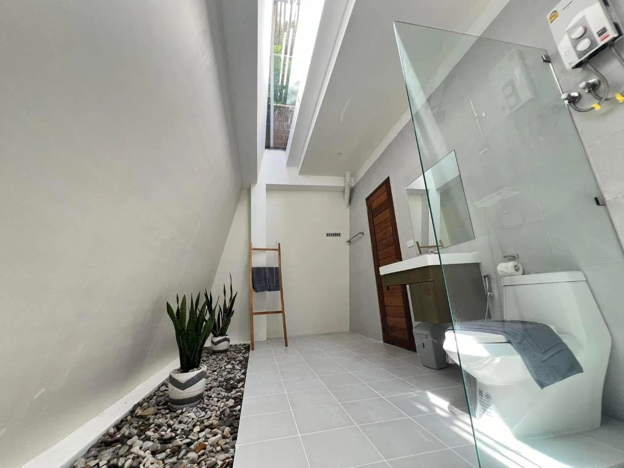 Bathroom in Chill Lay Resort Donsak