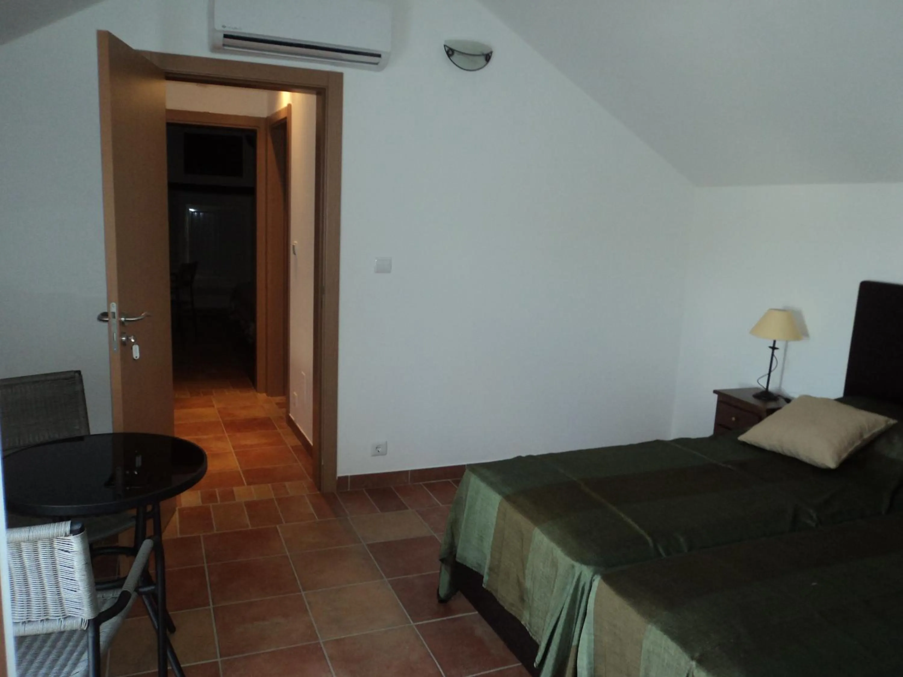 Day, Bed in Casas da Moagem