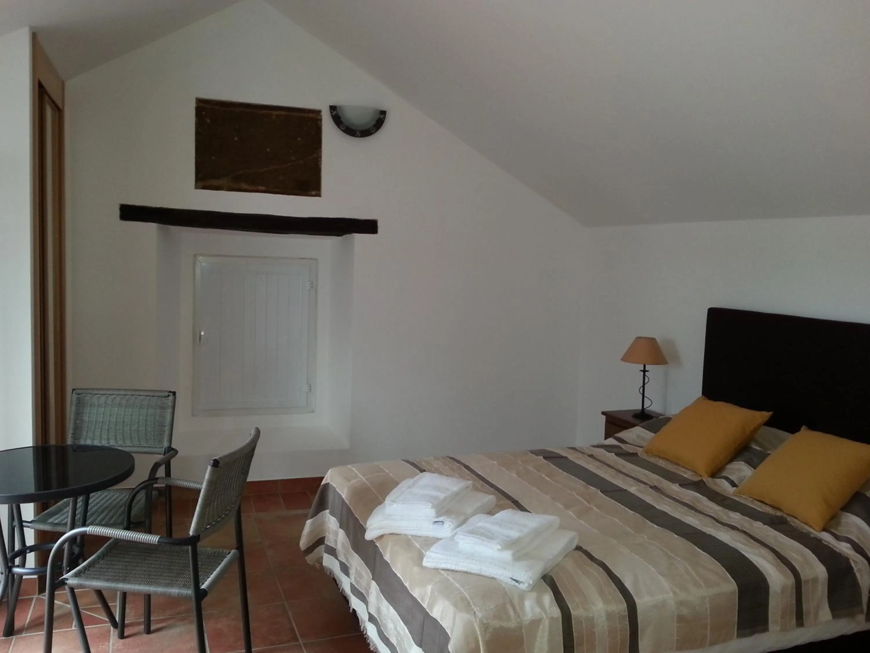 Balcony/Terrace, Bed in Casas da Moagem