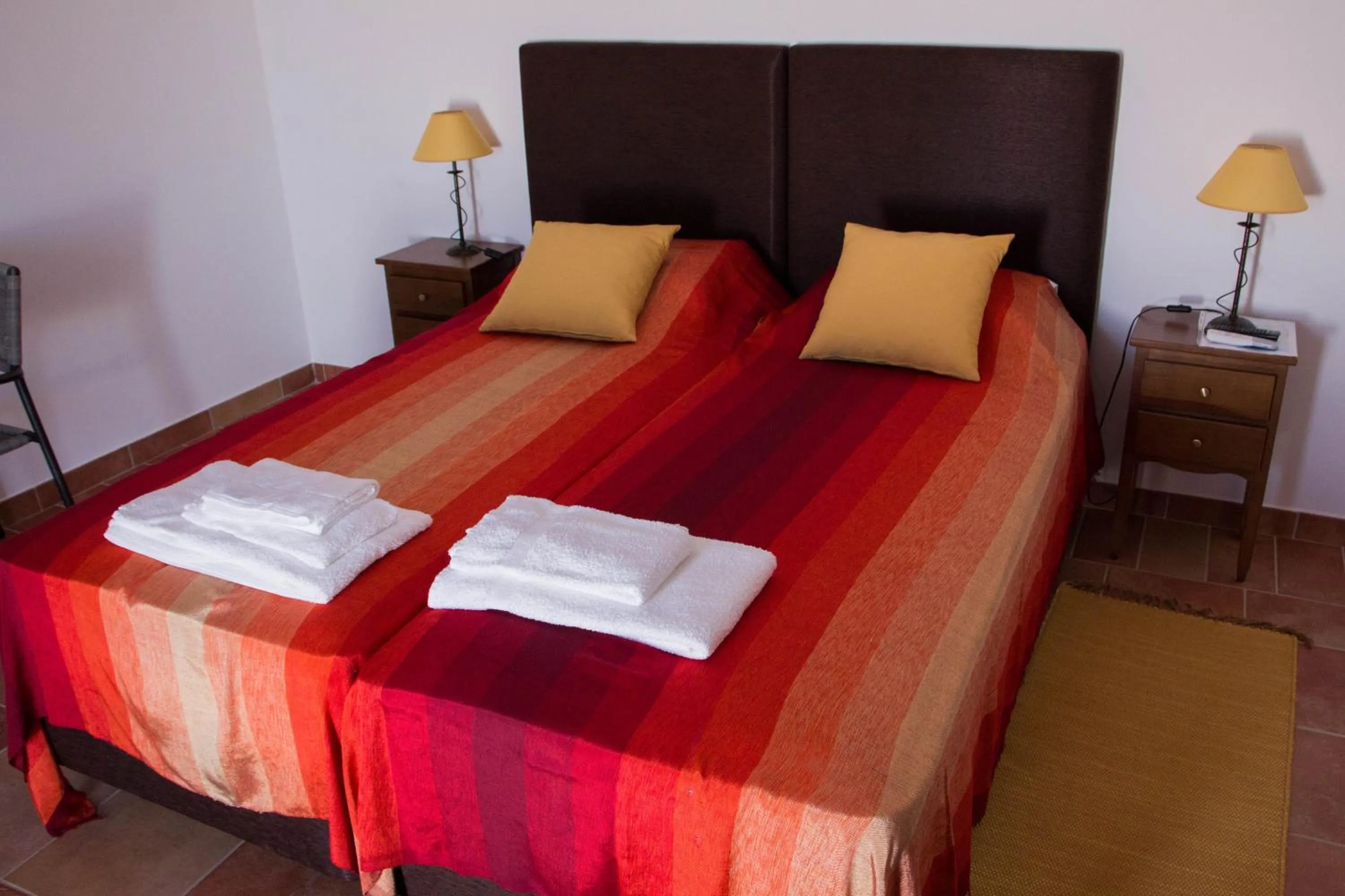 Bedroom, Bed in Casas da Moagem