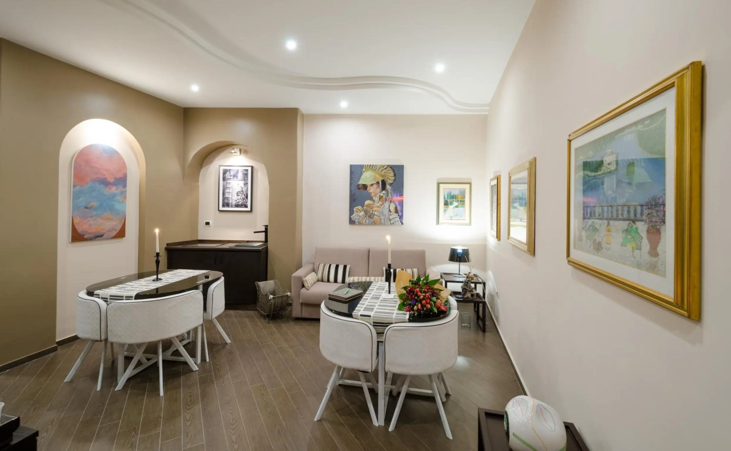 Communal lounge/ TV room in B&B Civico Cinque