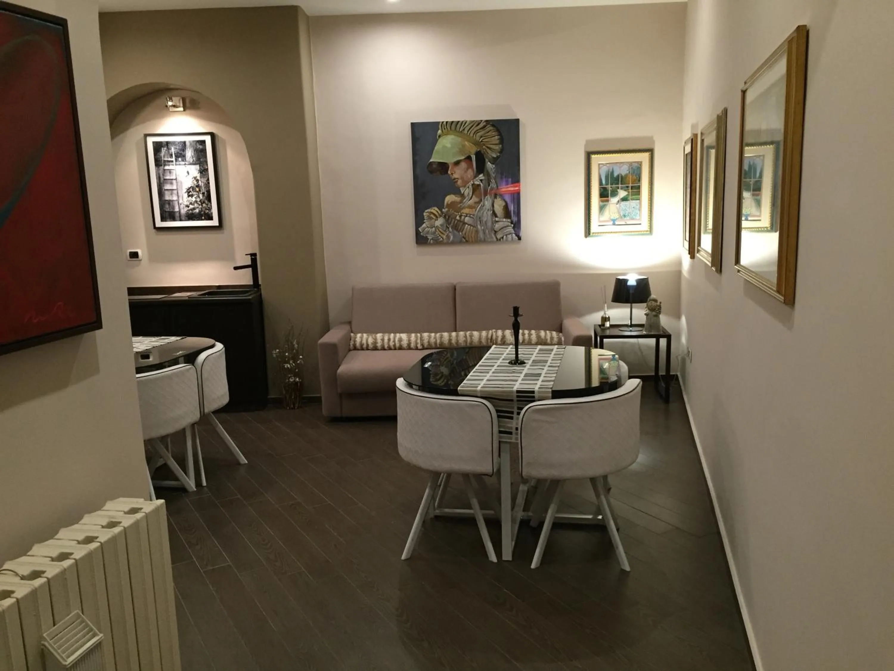 Communal lounge/ TV room in B&B Civico Cinque