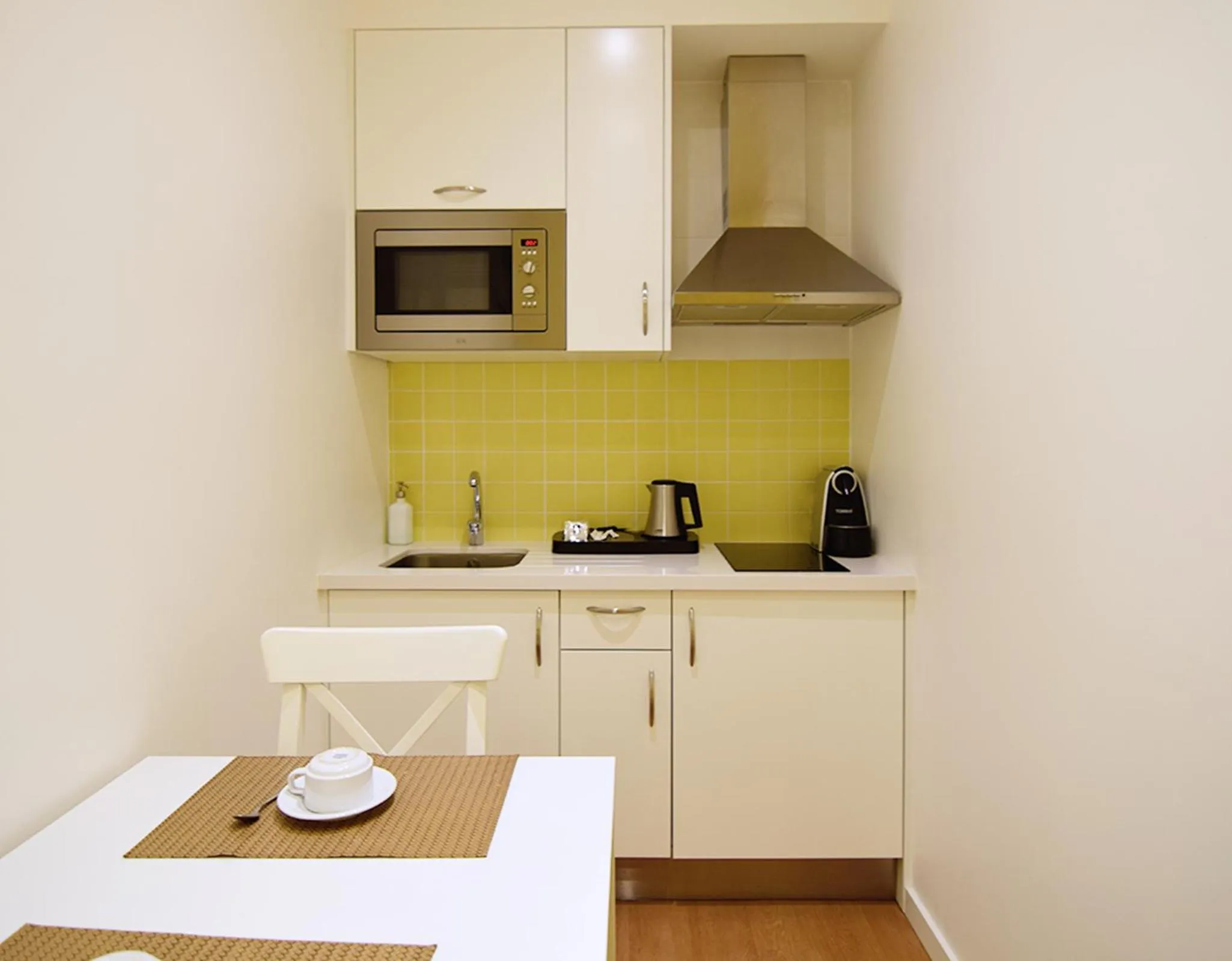 Kitchen or kitchenette in Rossio Apartments