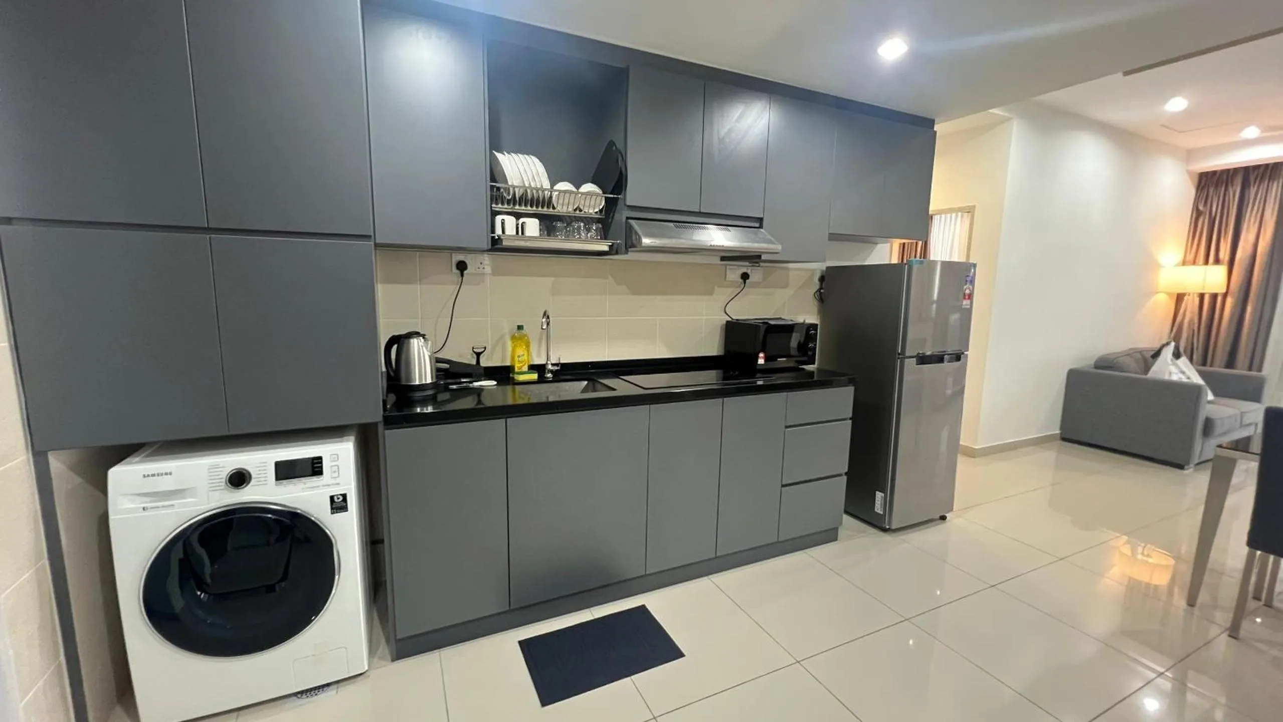 Encorp Marina 2 BR,6pax with bathtub