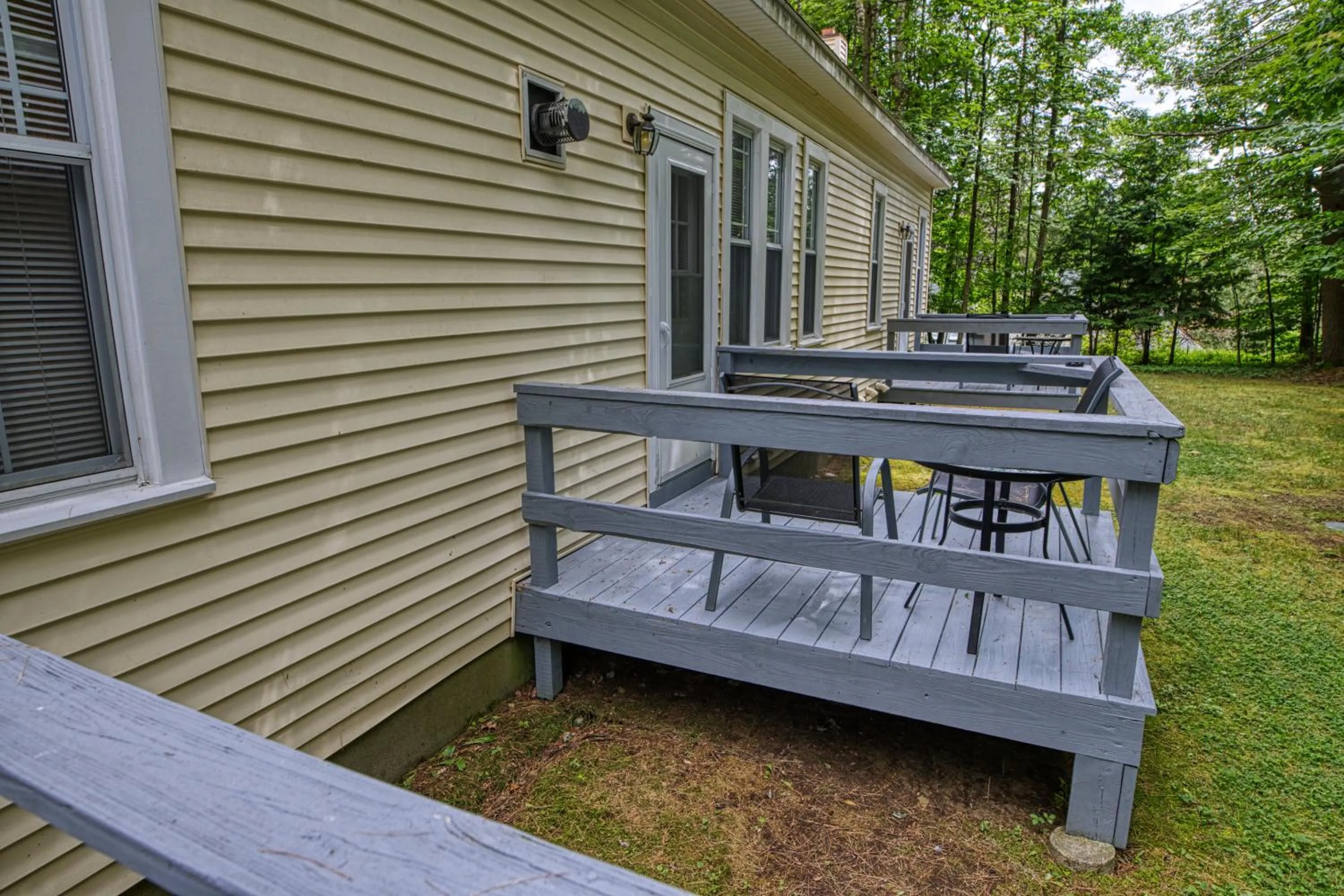 Patio in Rockwell Falls Inn and Wine Bar