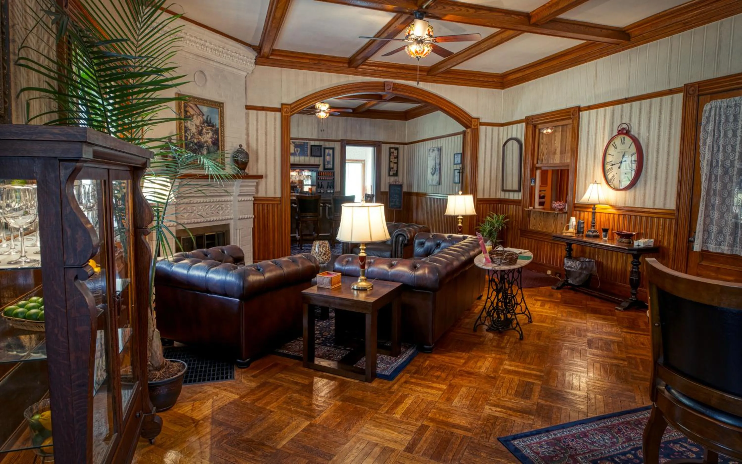 Living room in Rockwell Falls Inn and Wine Bar