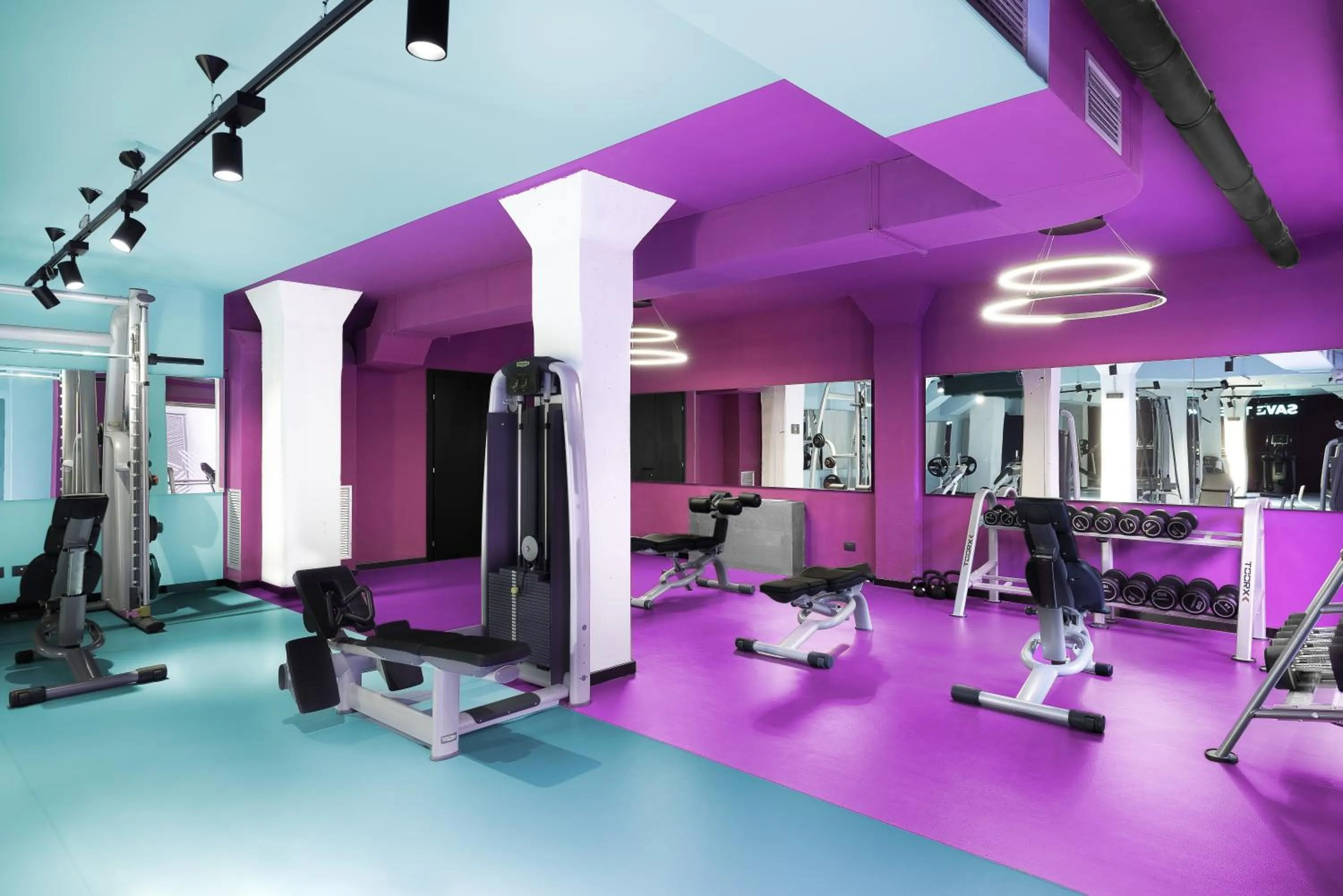 Fitness centre/facilities in CX Milan Bicocca