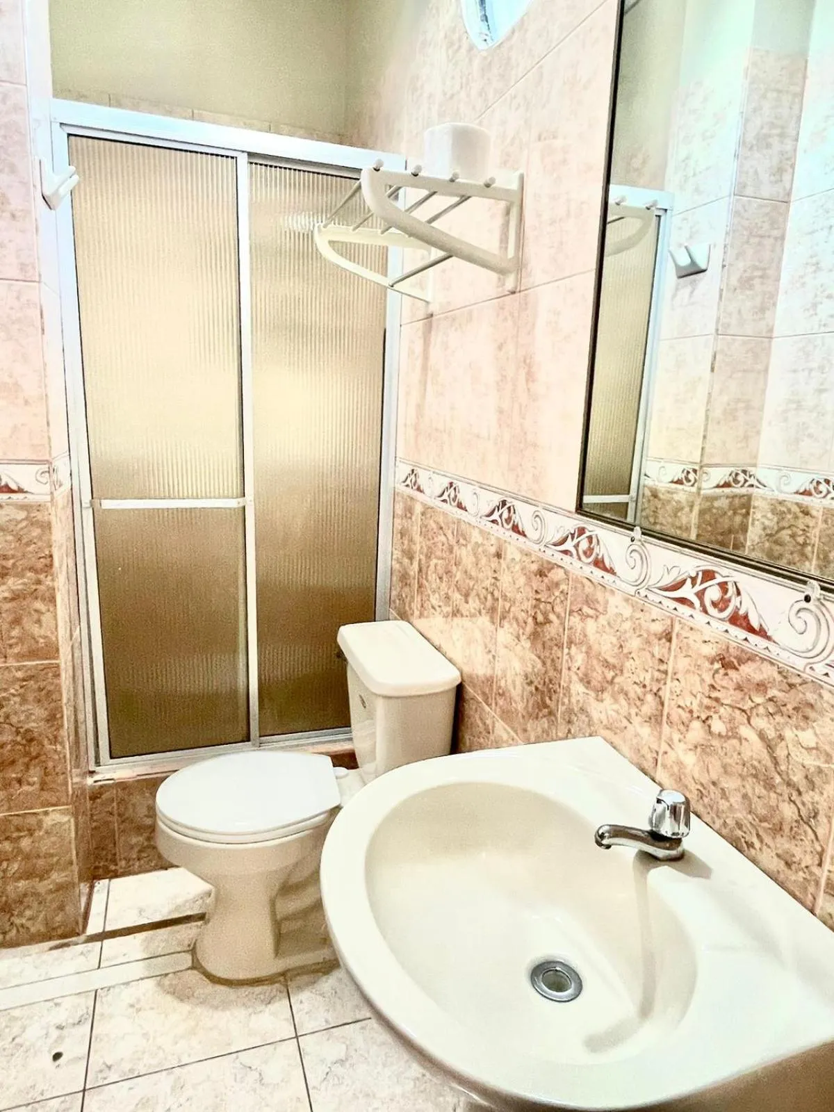 Bathroom in Reef Manta