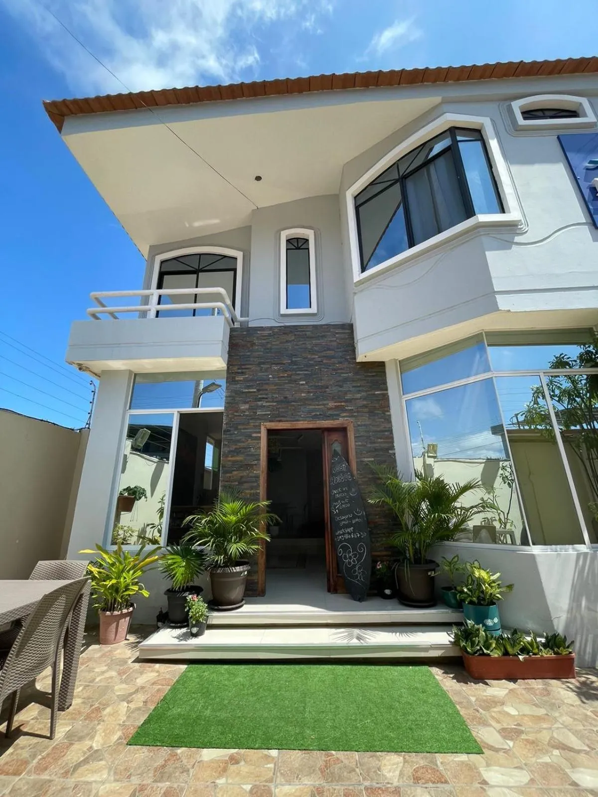 Property building in Reef Manta