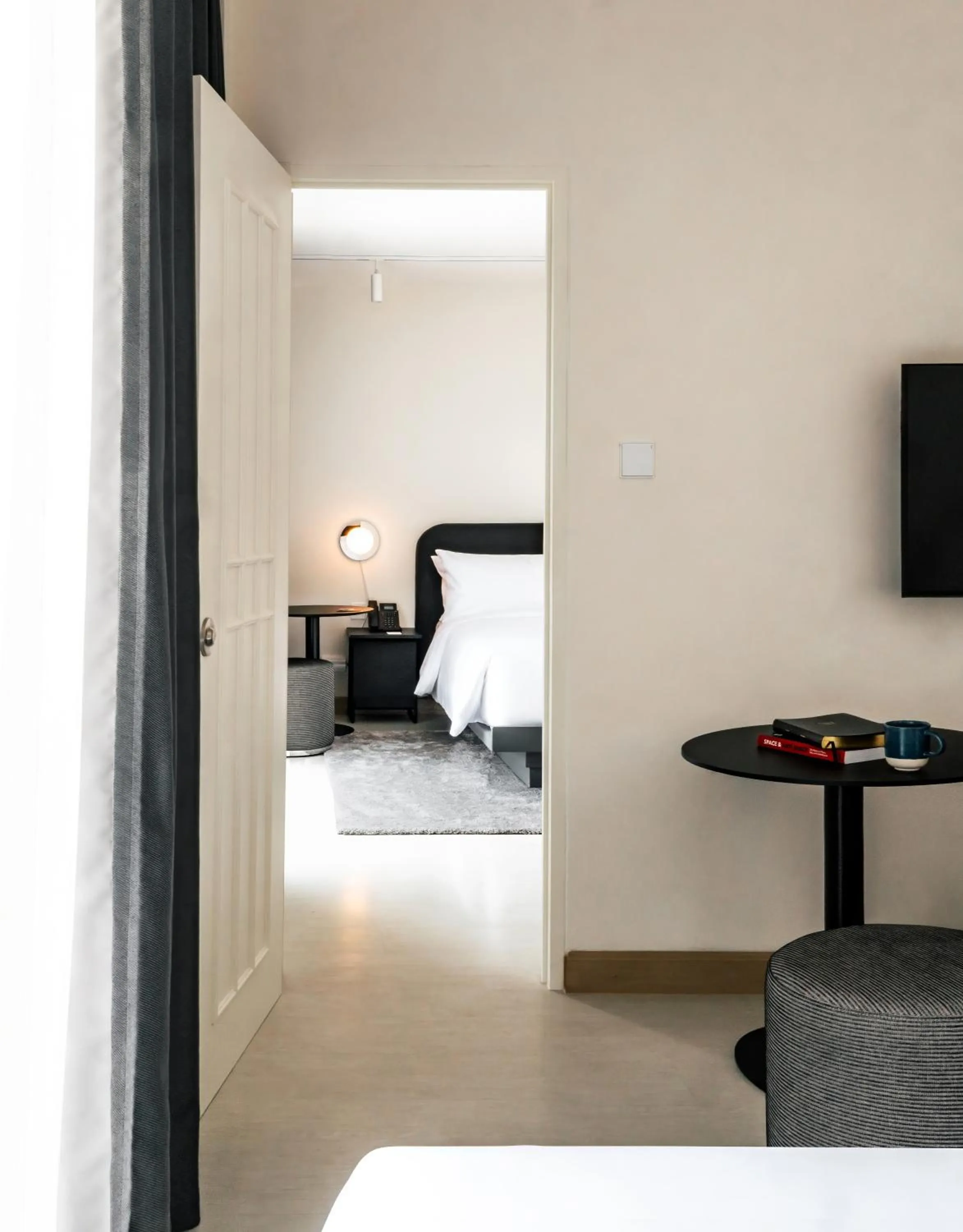 Bedroom, Bed in The StandardX, Bangkok Phra Arthit