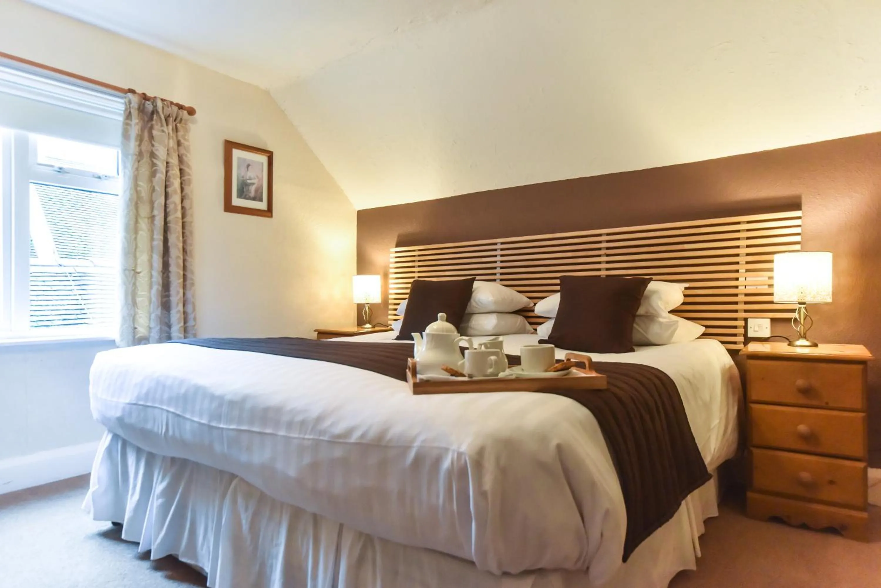 Bed in The Bentley Brook Inn