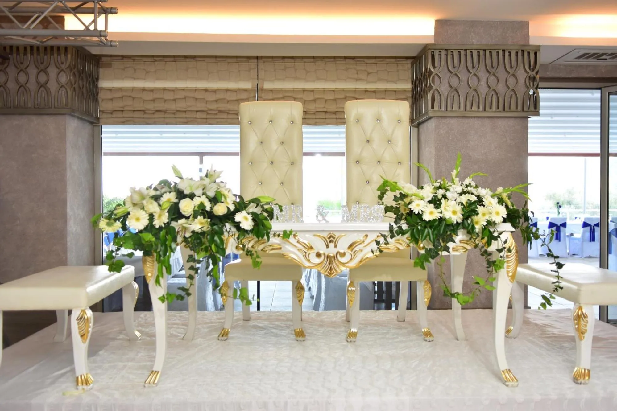 Dining area in Turunc Premium Hotel