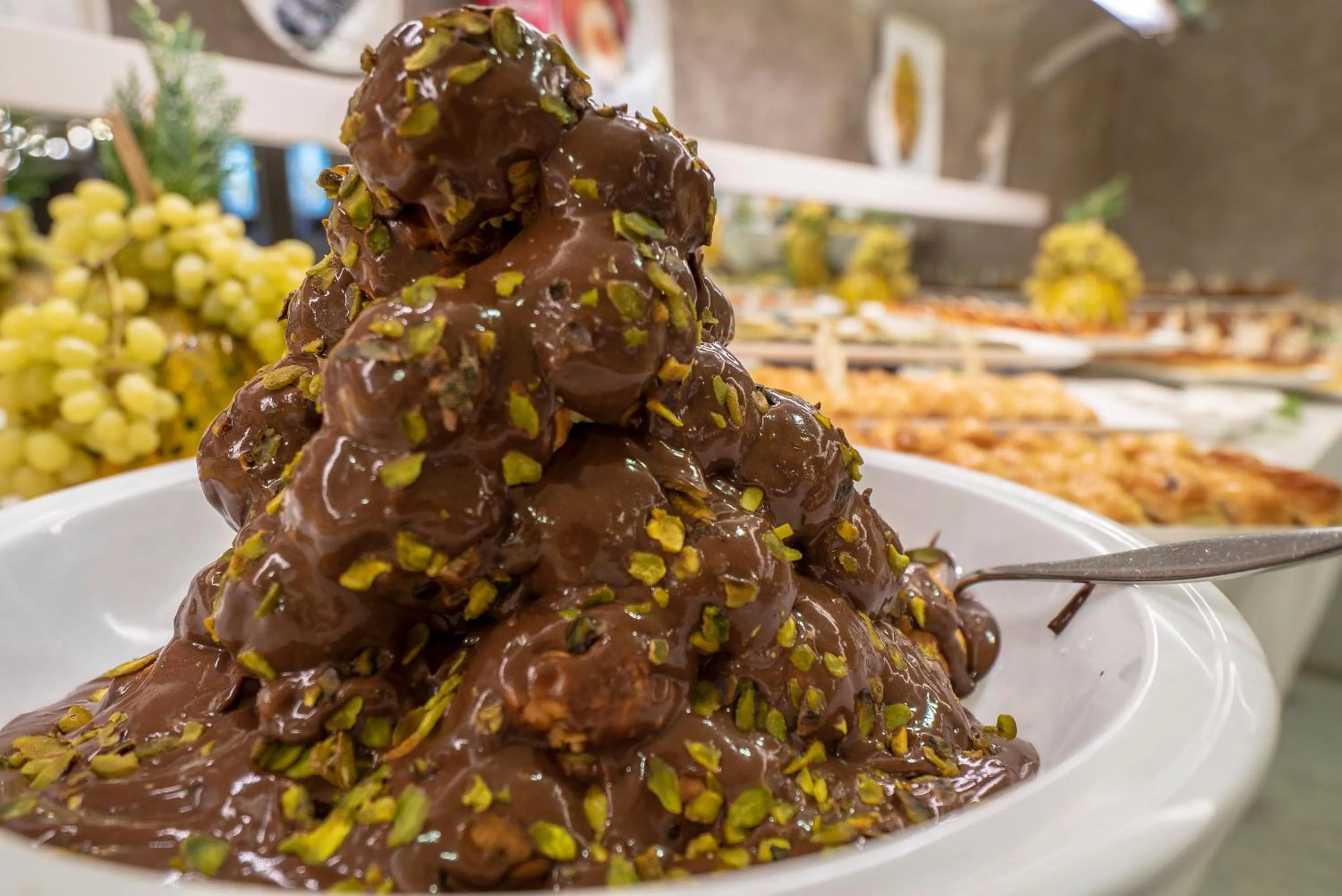 Food in Turunc Premium Hotel