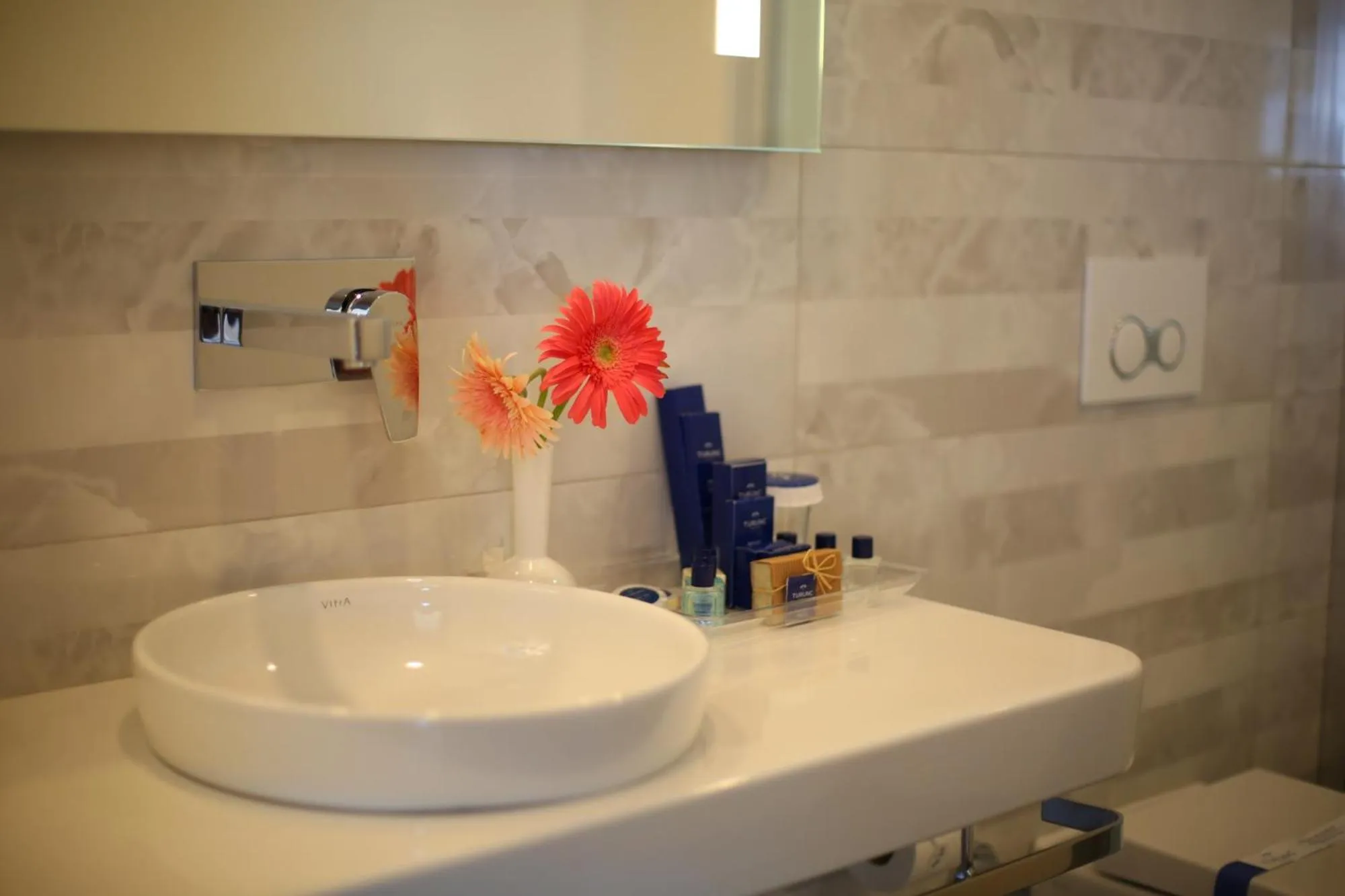 Bathroom in Turunc Premium Hotel