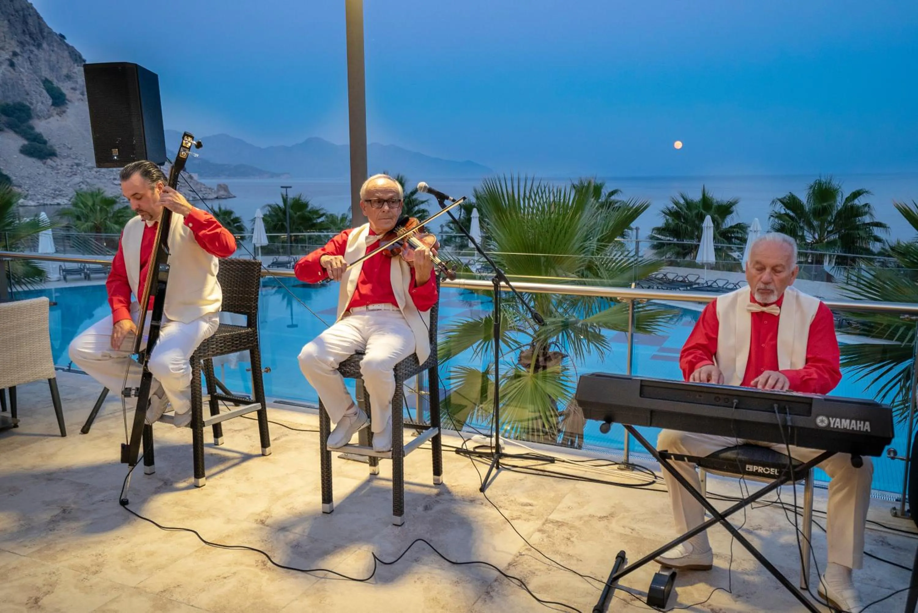 Evening entertainment in Turunc Premium Hotel